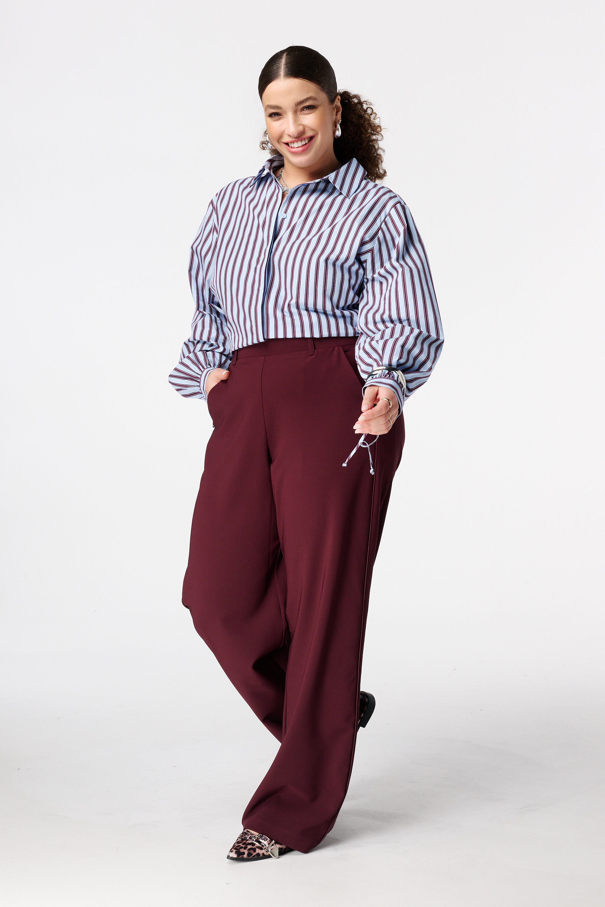 Blusa a rayas image number 5