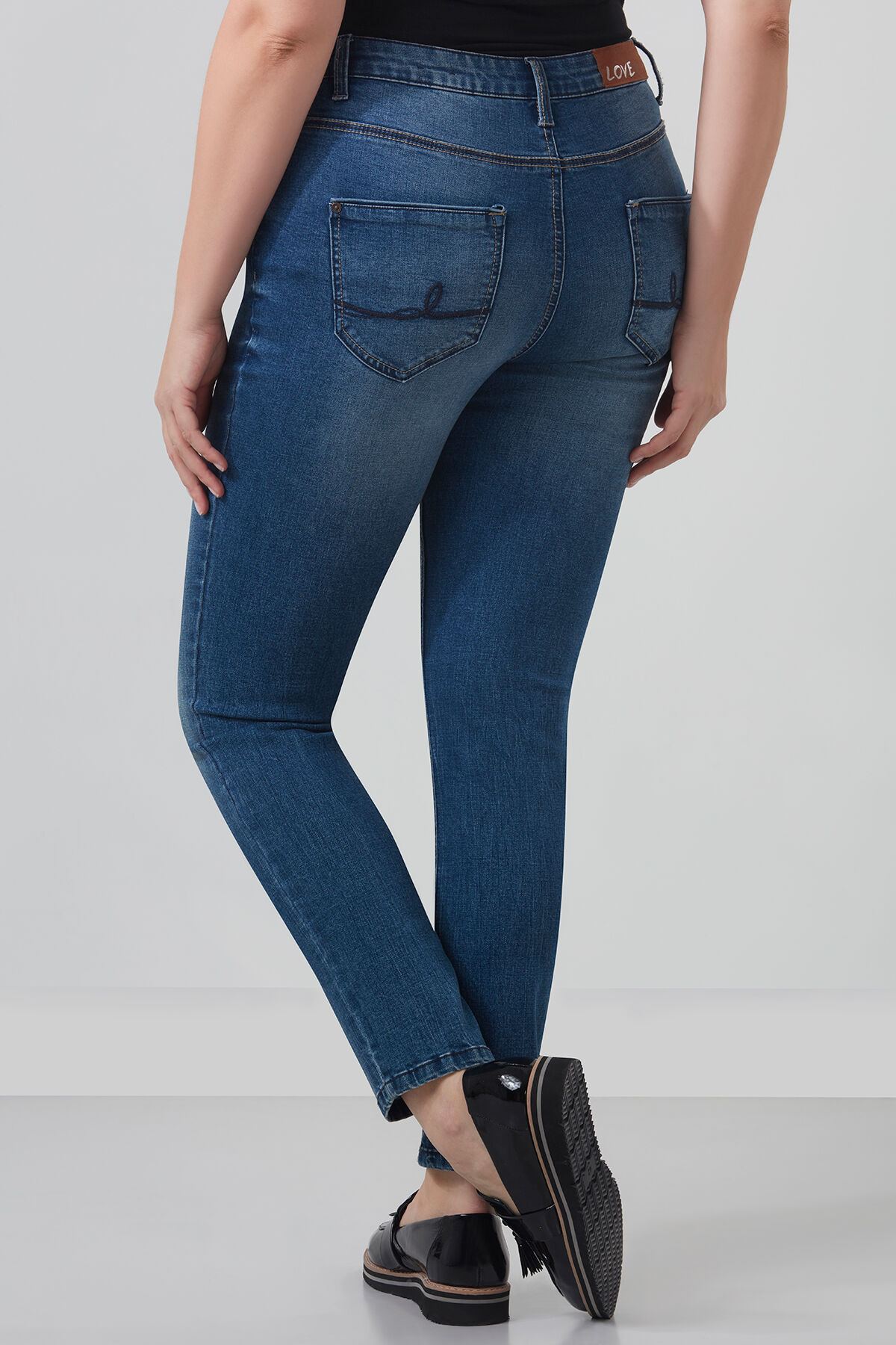 Pantal&oacute;n ajustado IRIS image number 3