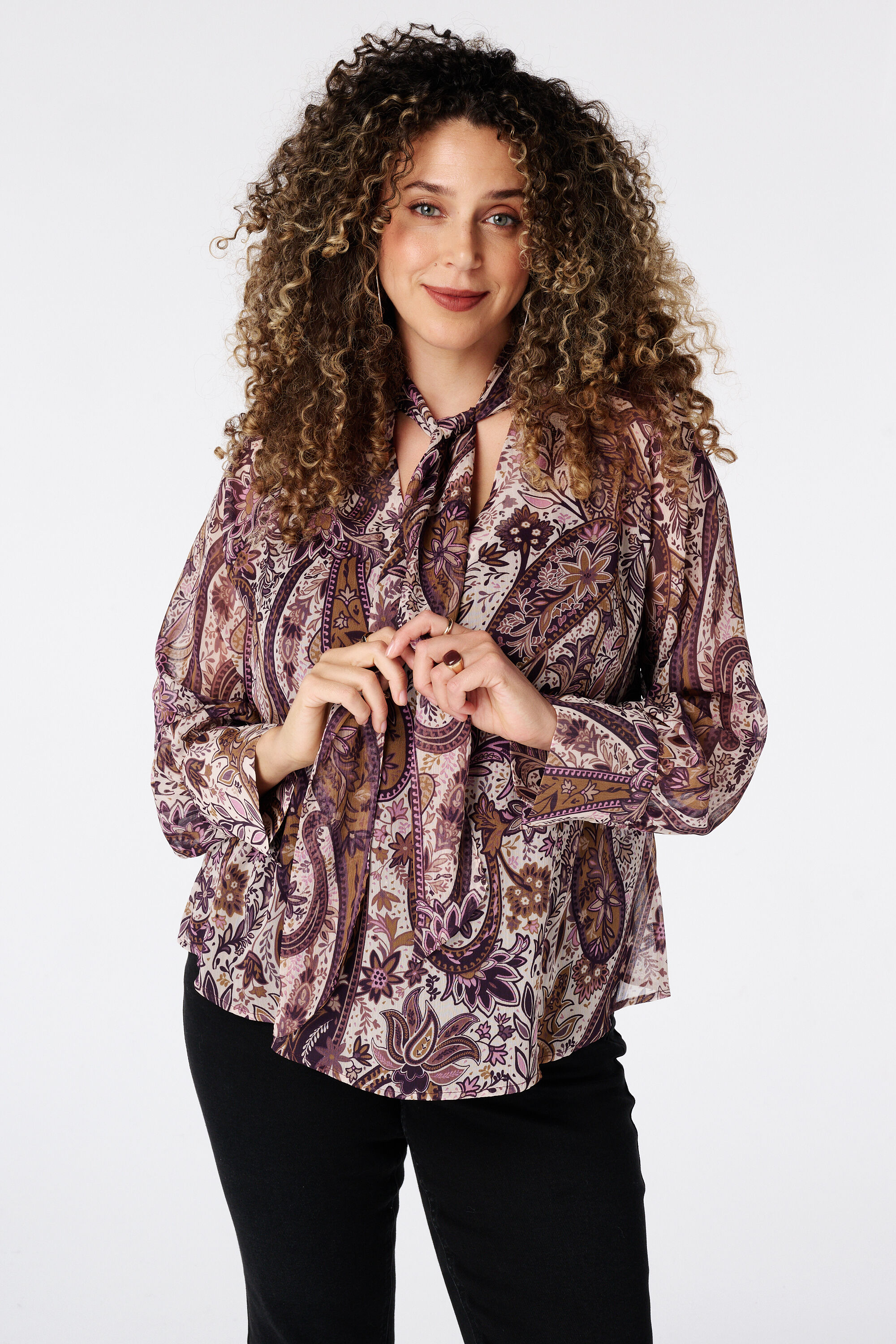 Blusa con pa&ntilde;uelo
