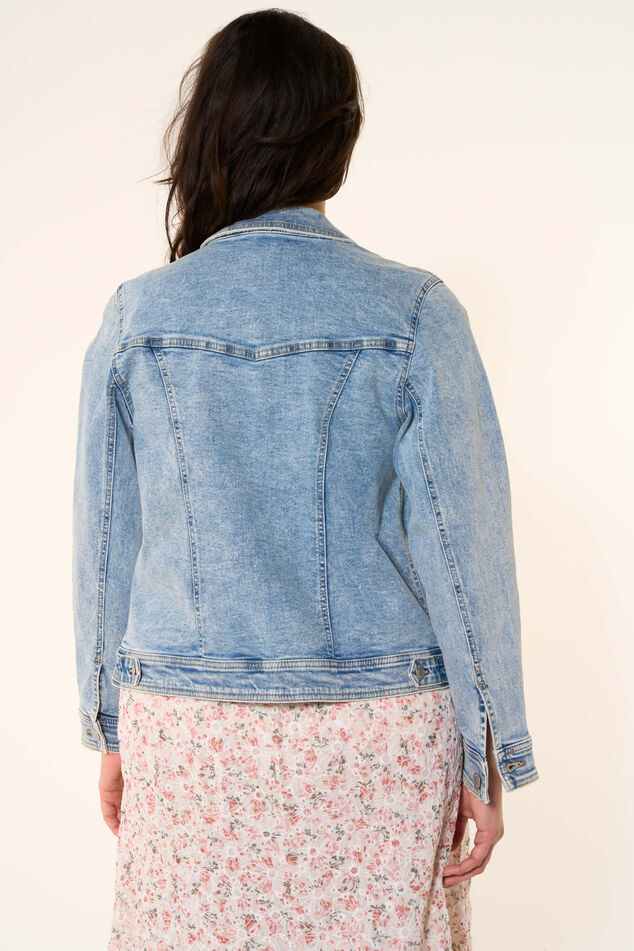 Chaqueta de mezclilla image number 3