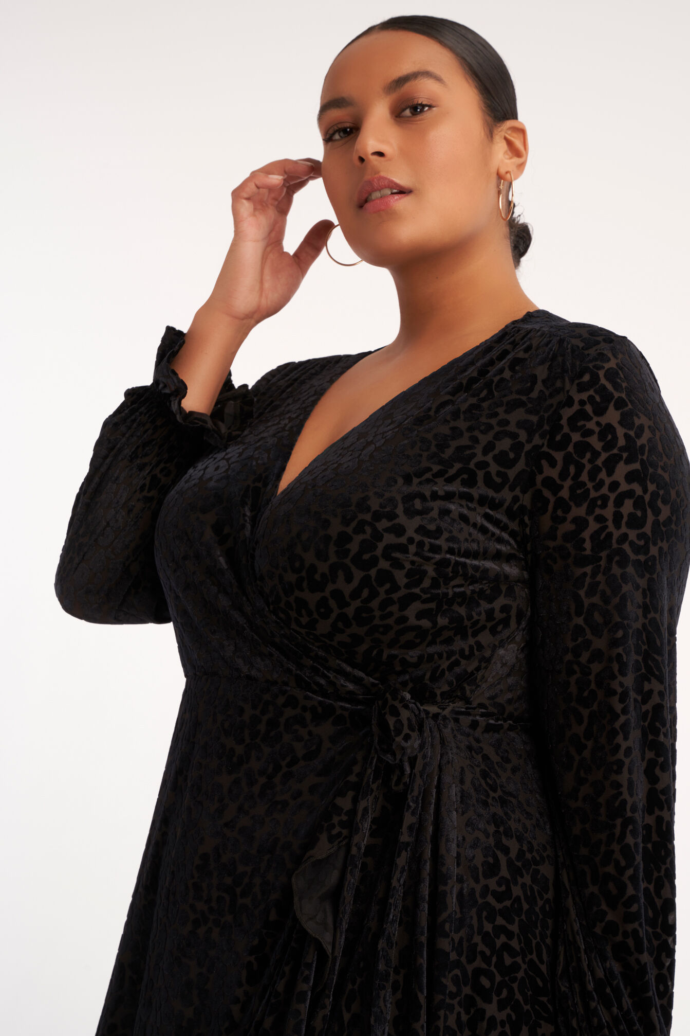 Vestido cruzado con estampado de leopardo image number 5