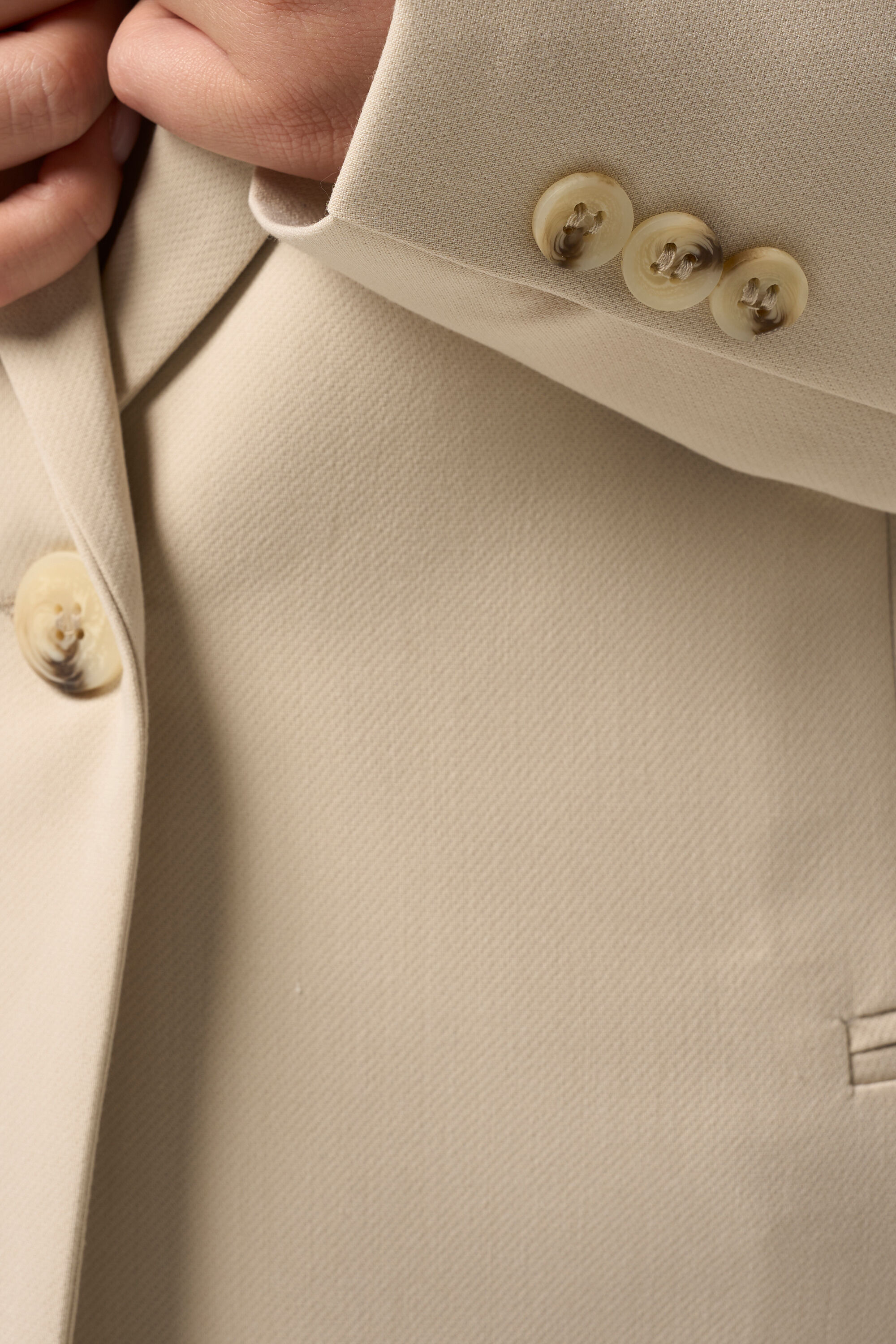 Blazer con cierre con botones image number 4