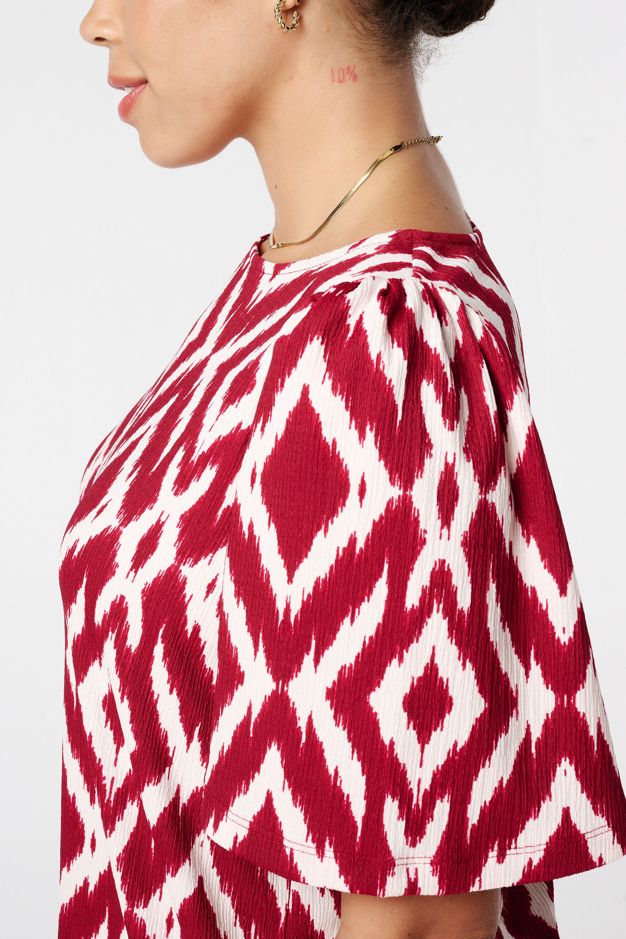 Top con estampado image number 6