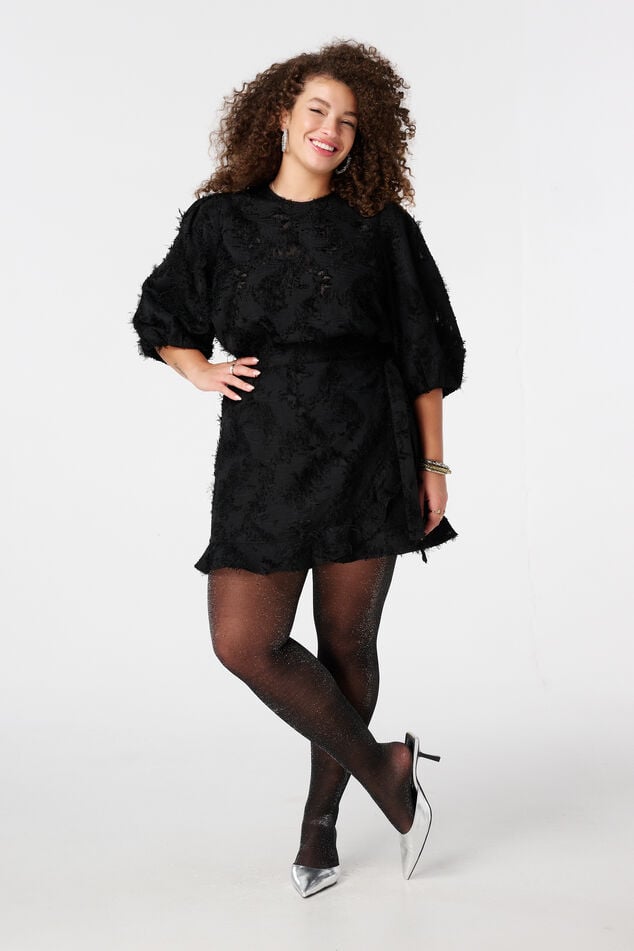 Blusa con mangas cortas abullonadas image number 5