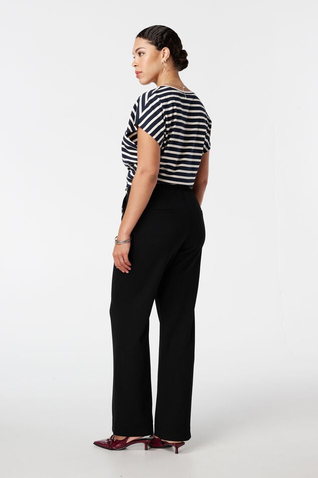 Pantalones con pinzas image number 3