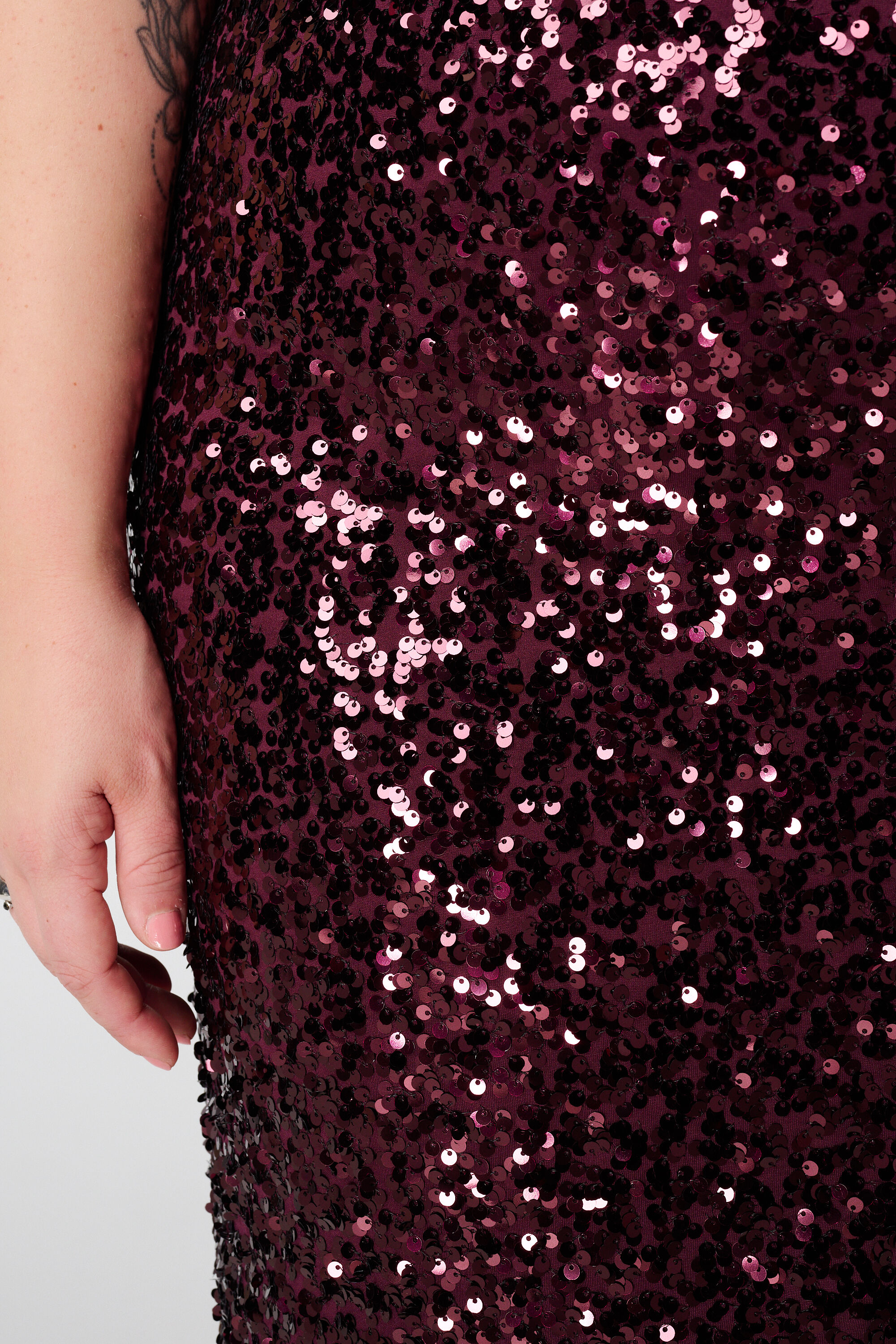 Falda con lentejuelas y elasticidad image number 4