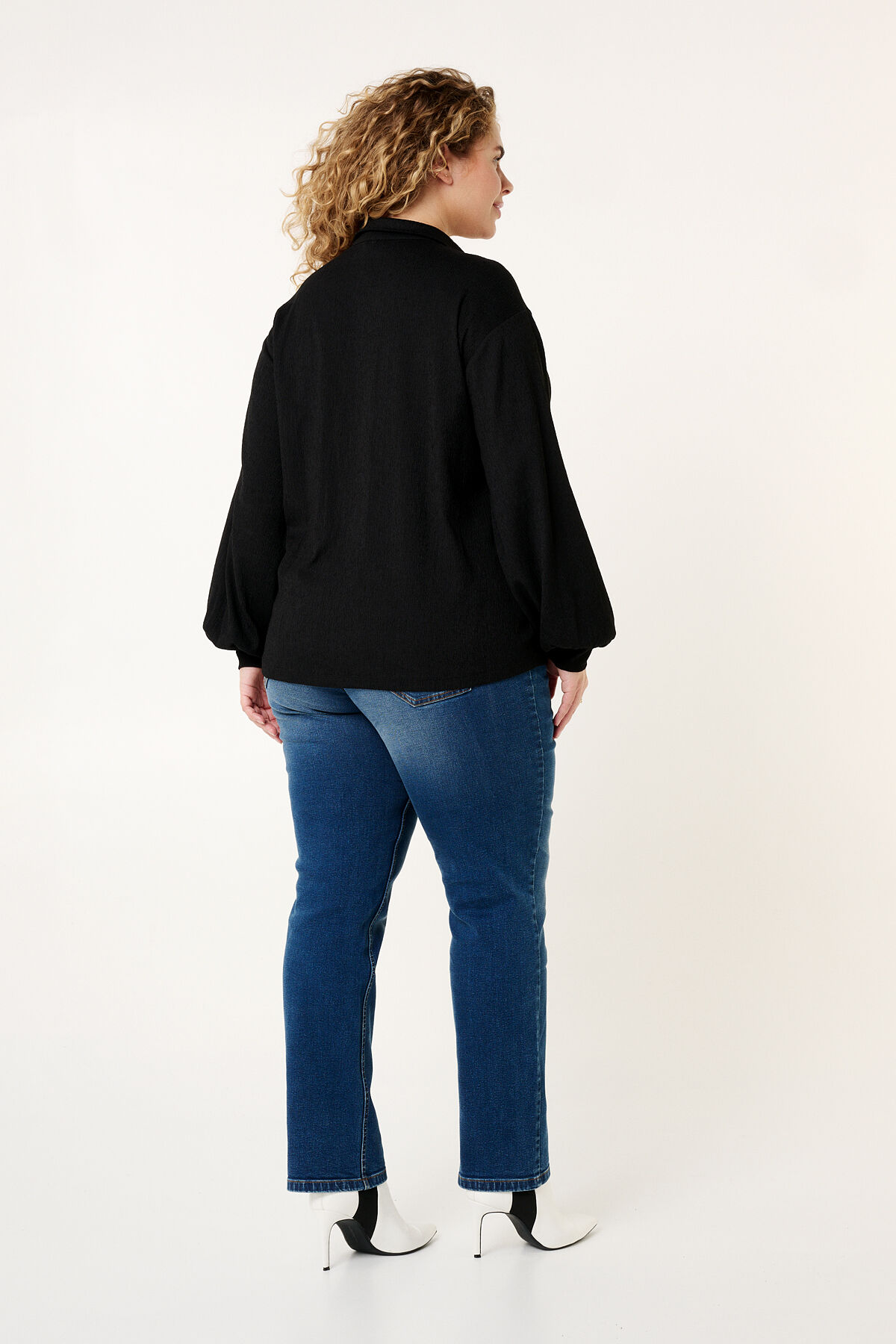 Top con botones image number 3