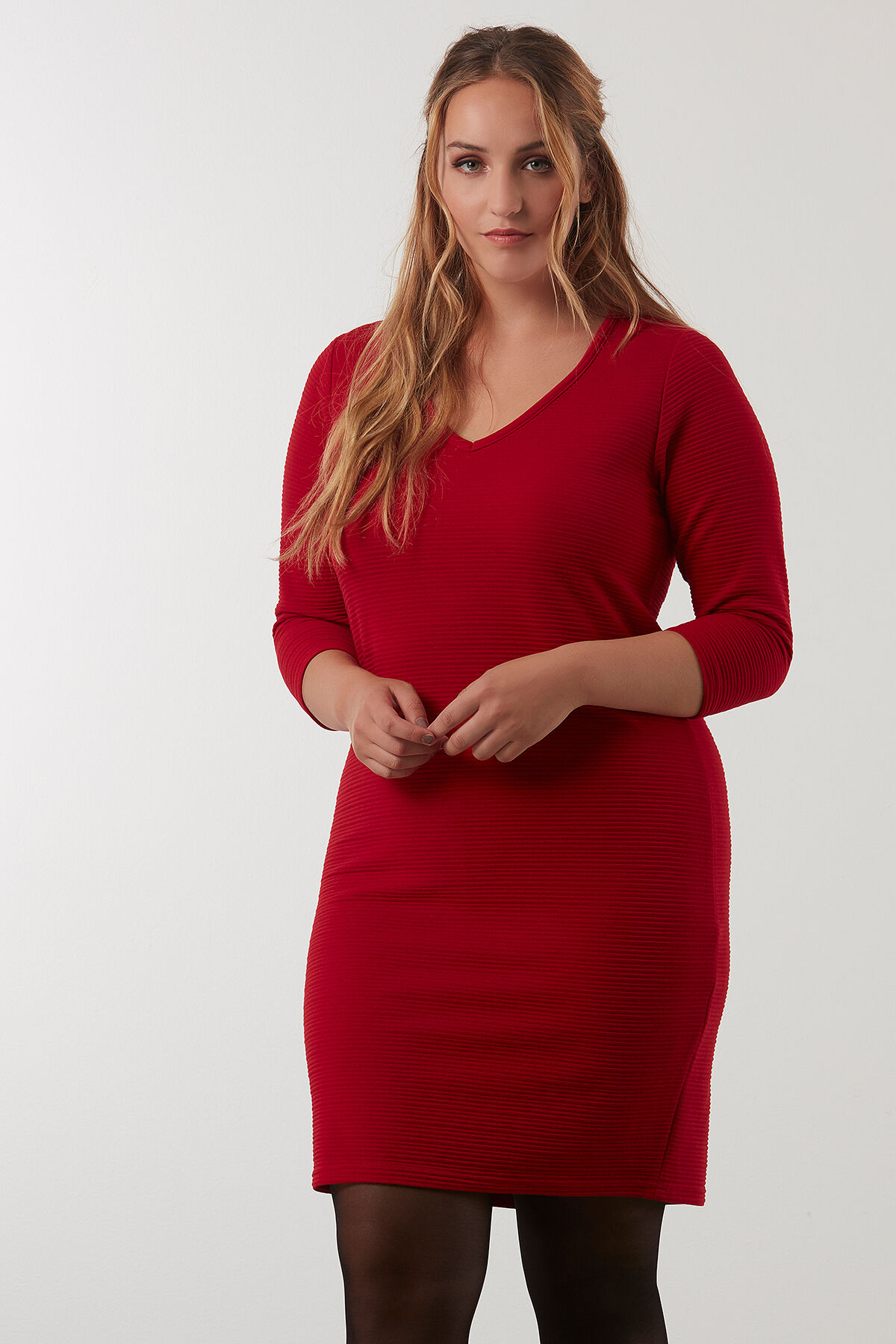 Vestido estriado b&aacute;sico image number 0