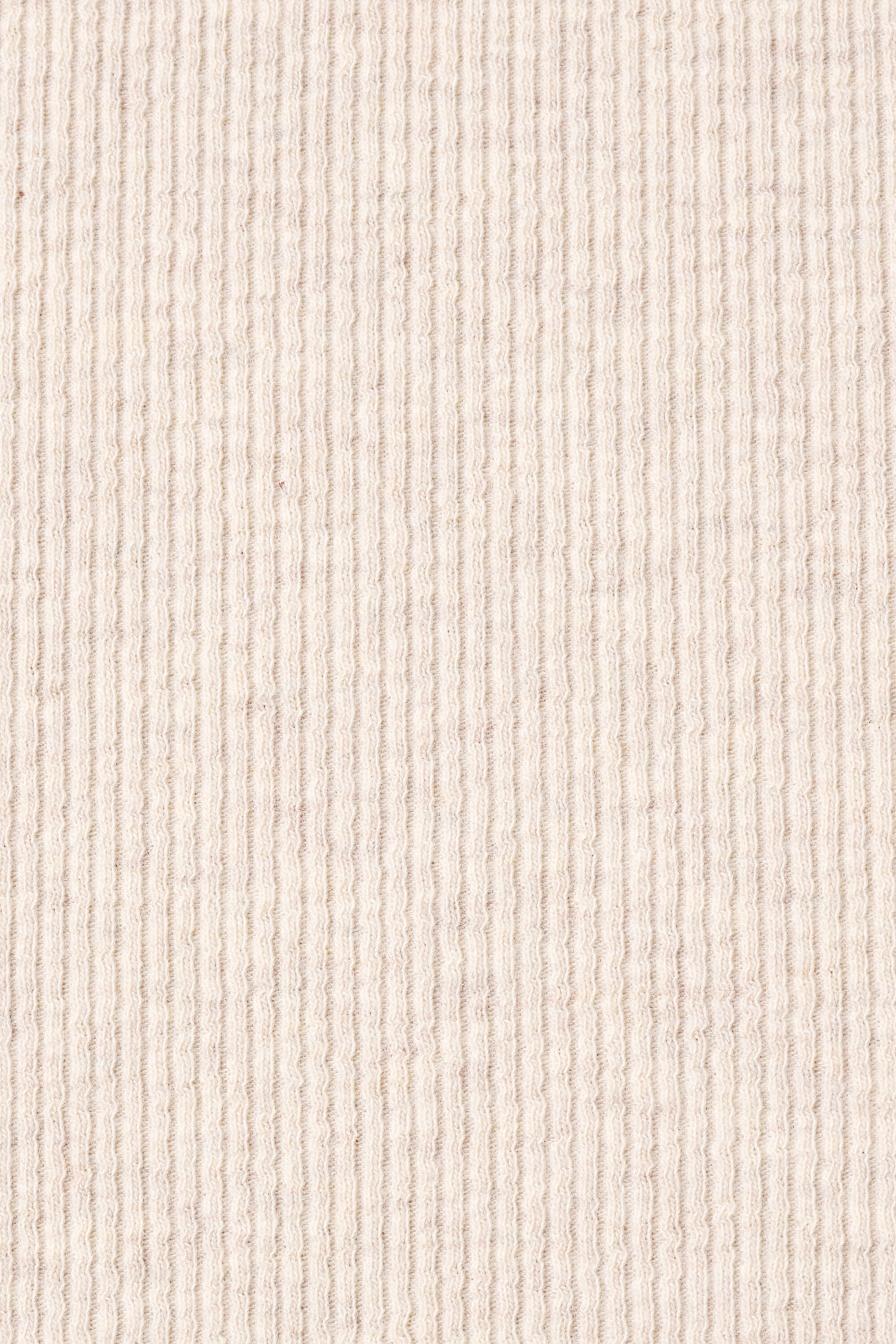 Top de canal&eacute; con manga larga image number 6