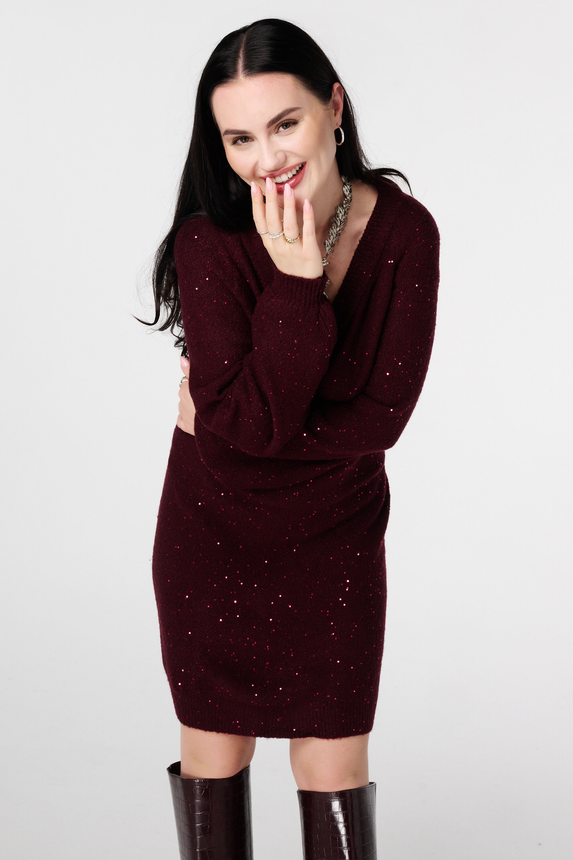 T&uacute;nica de punto con brillo y lentejuelas image number 5