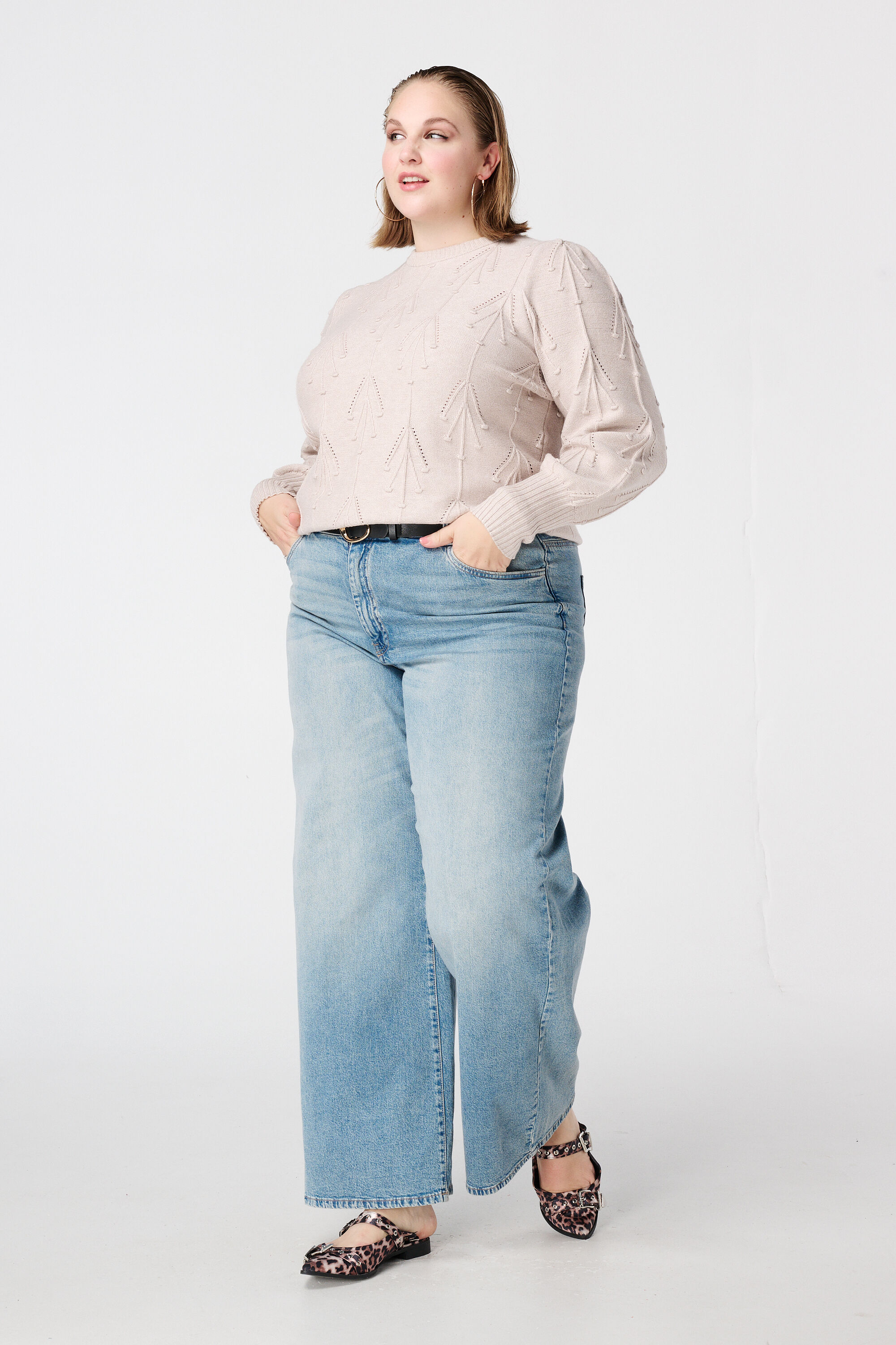 Su&eacute;ter de punto con estampado image number 5