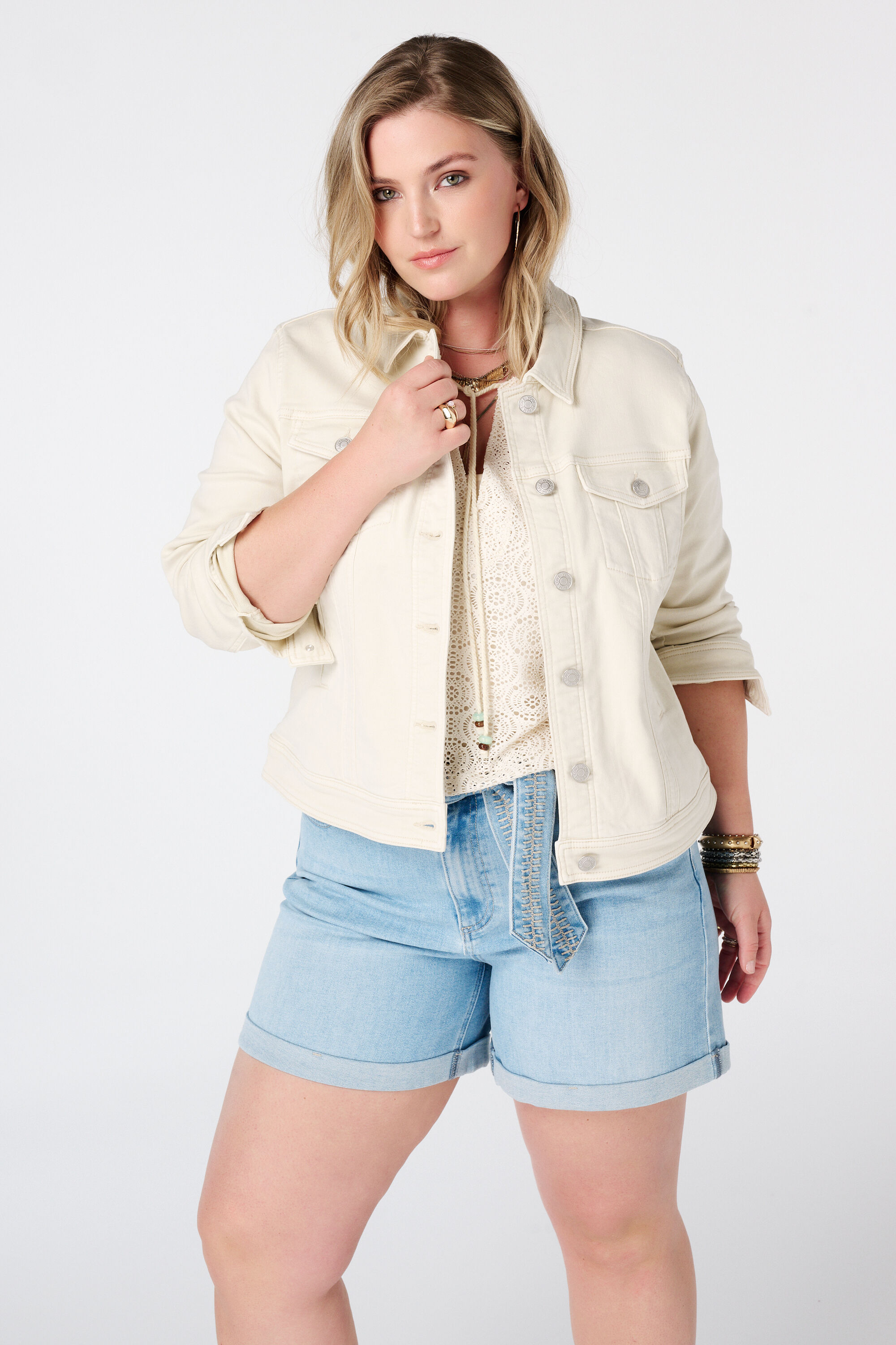 Chaqueta vaquera con cierre de botones