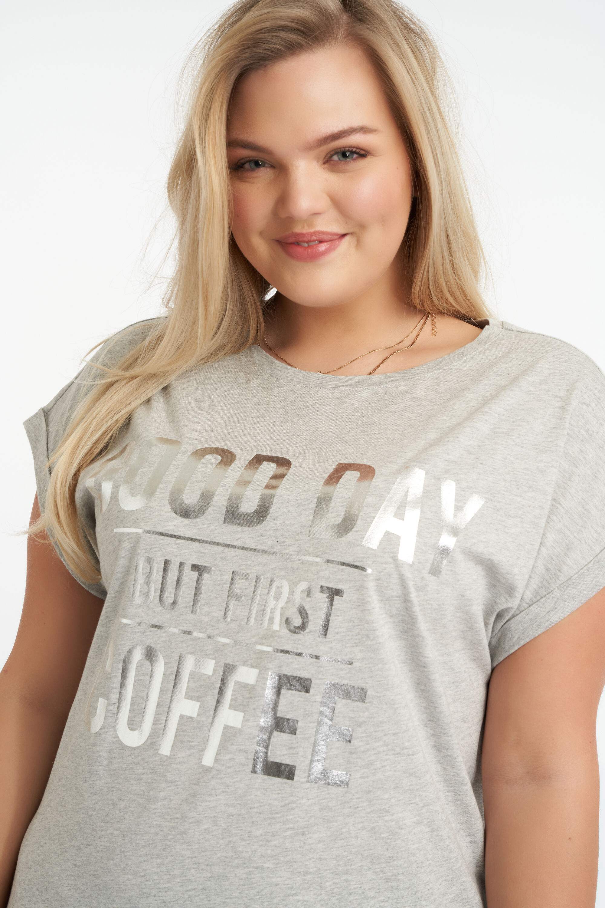 Camiseta oversized pijama image number 4