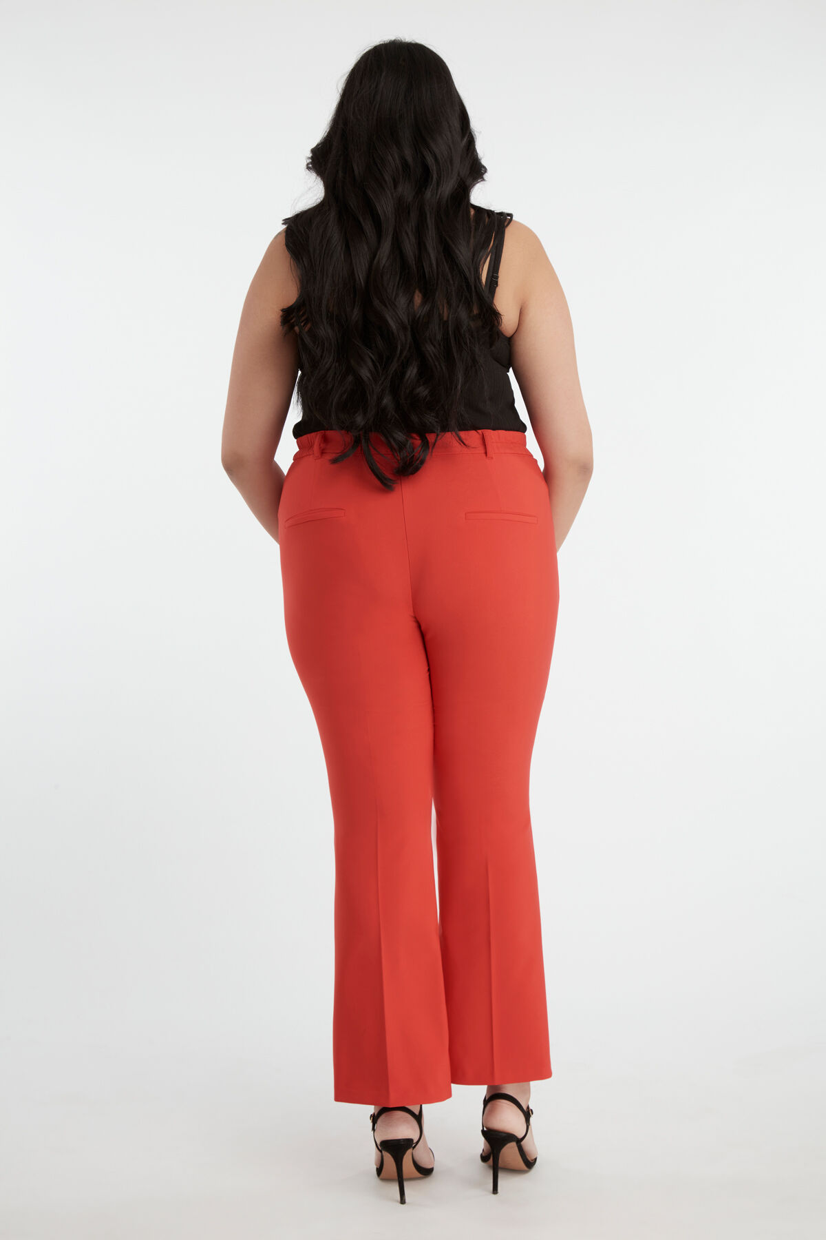 Pantalones anchos         image number 4