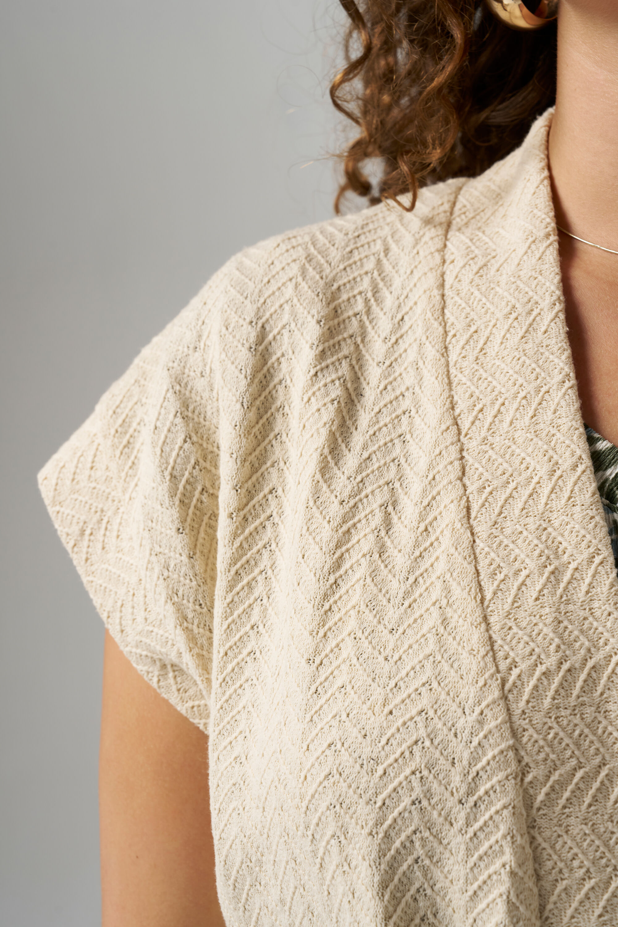 Chaleco con cinto image number 4