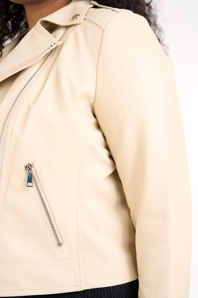 Chaqueta motera de cuero sintético image number 4