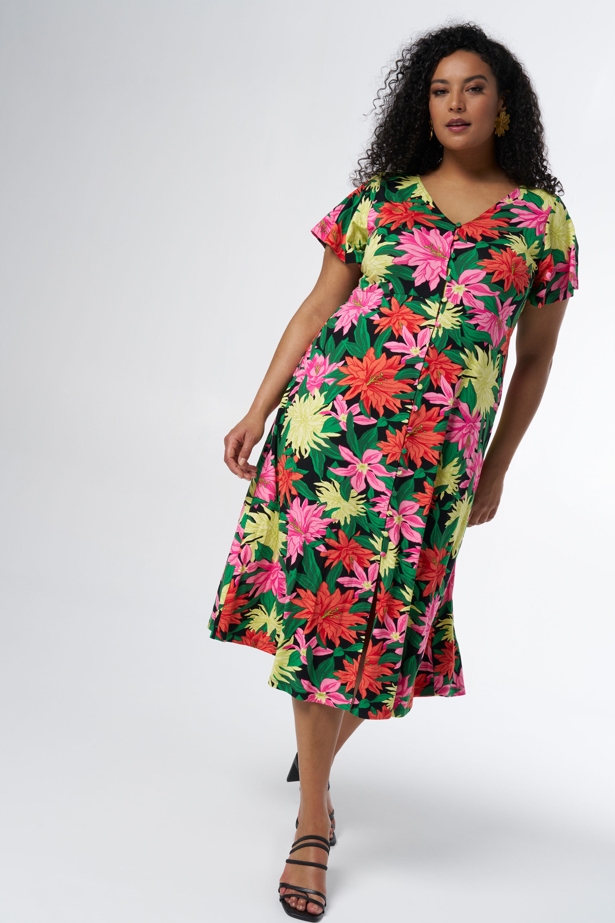 Vestido midi con estampado floral image number 5