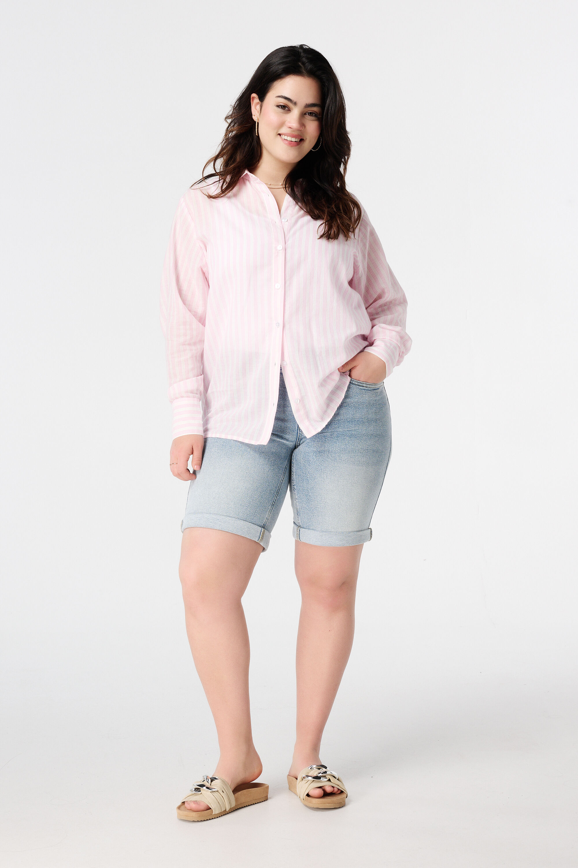 Blusa de rayas ligera image number 5