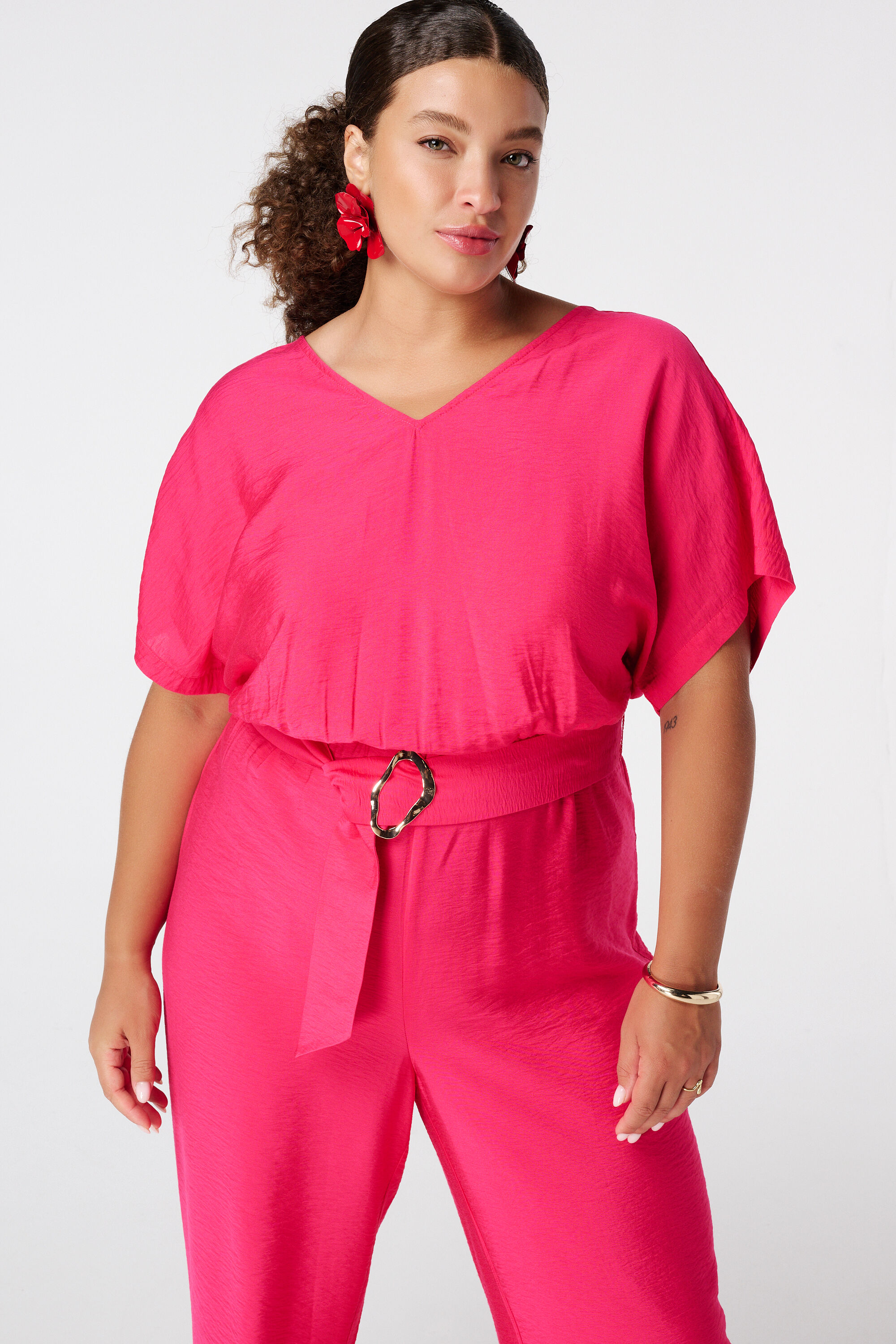 Mono con cintur&oacute;n decorativo image number 4