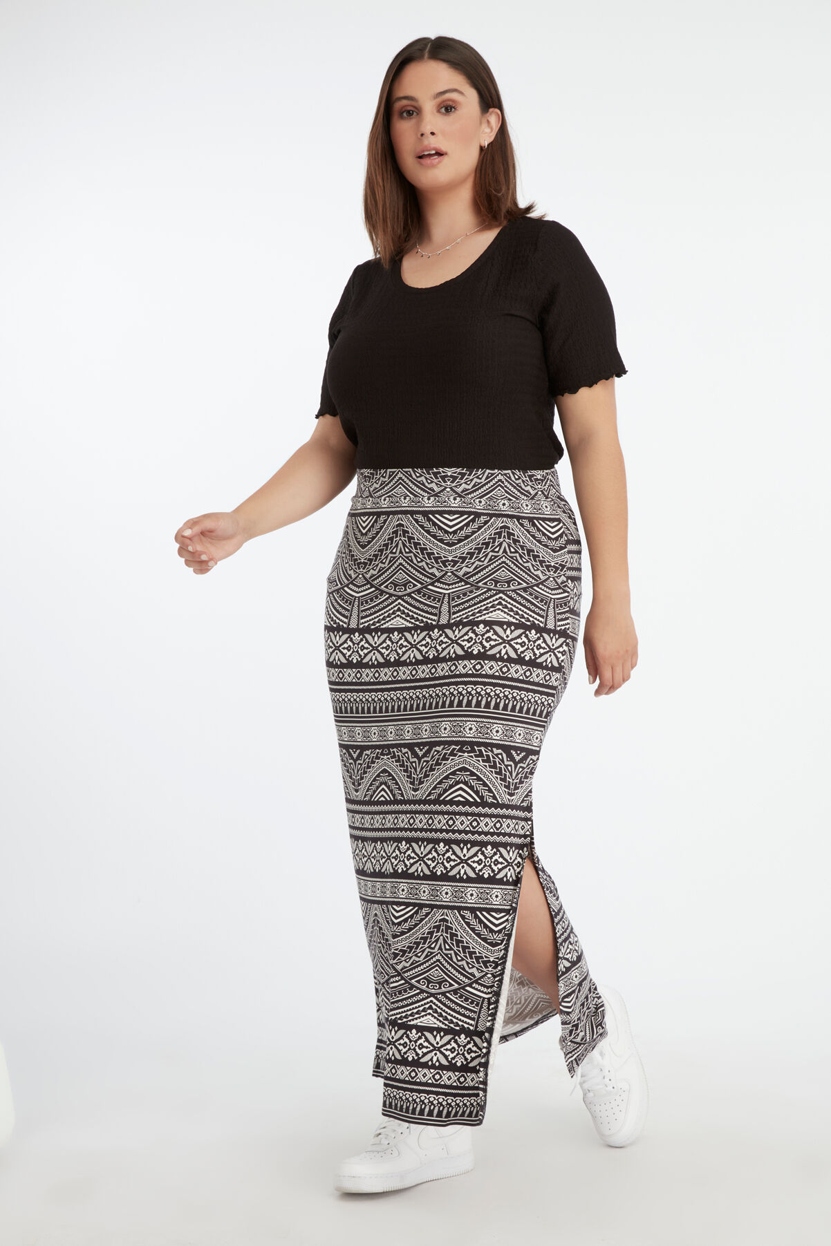 Falda larga con abertura image number 0