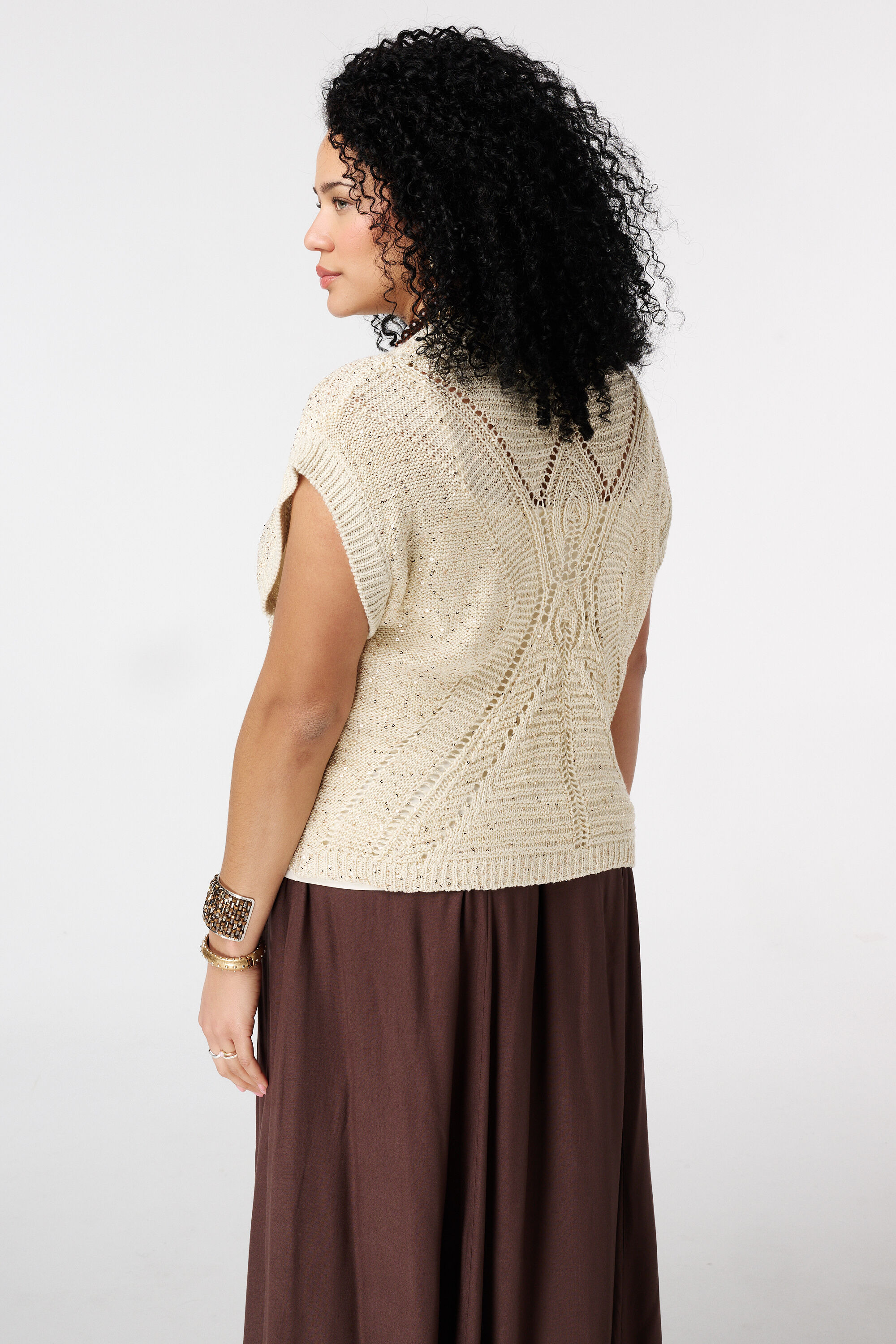 Top de ganchillo con cuentas image number 3