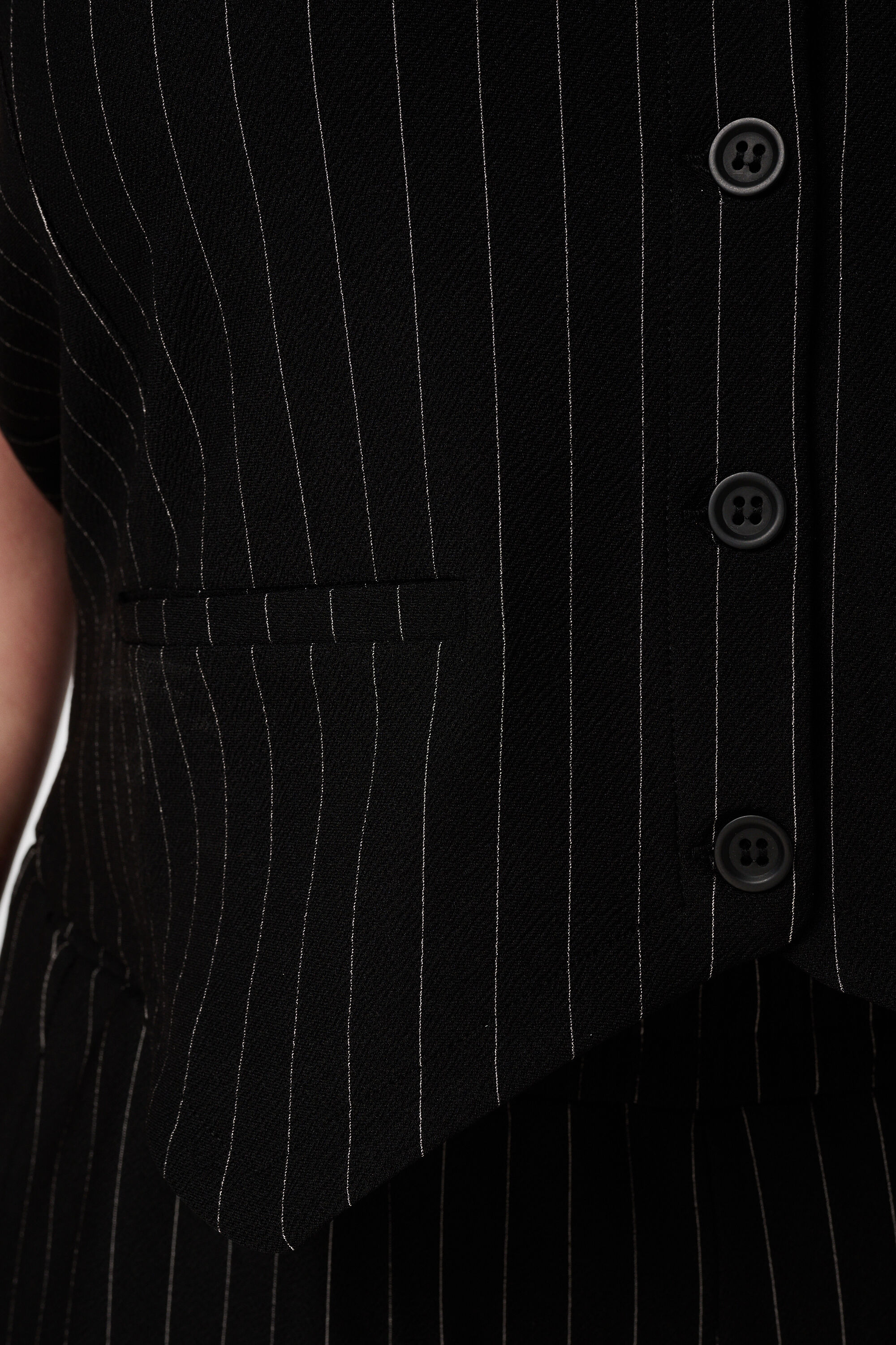 C&aacute;rdigan con raya diplom&aacute;tica y cierre de botones image number 6