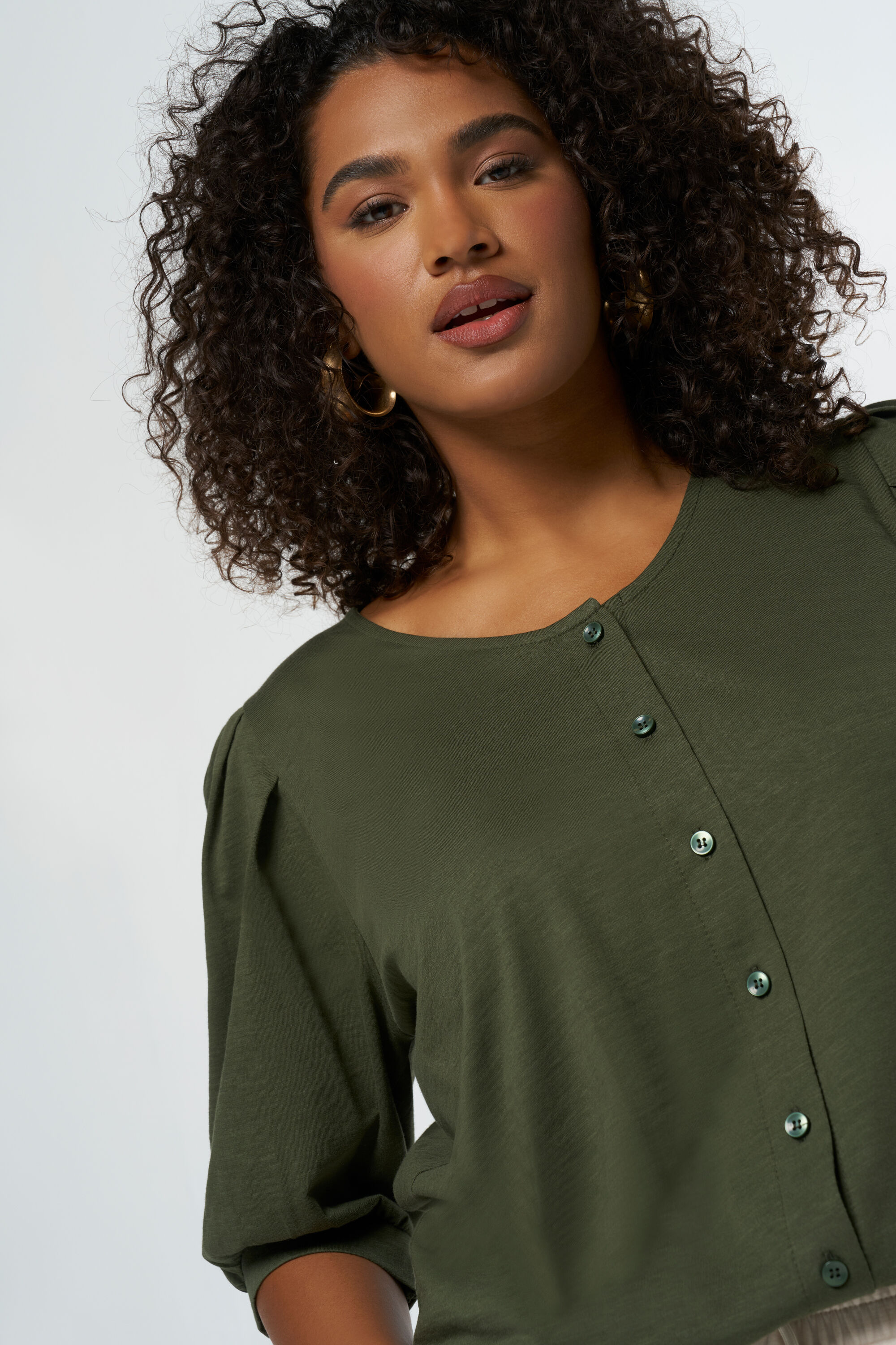 Top con botones image number 4