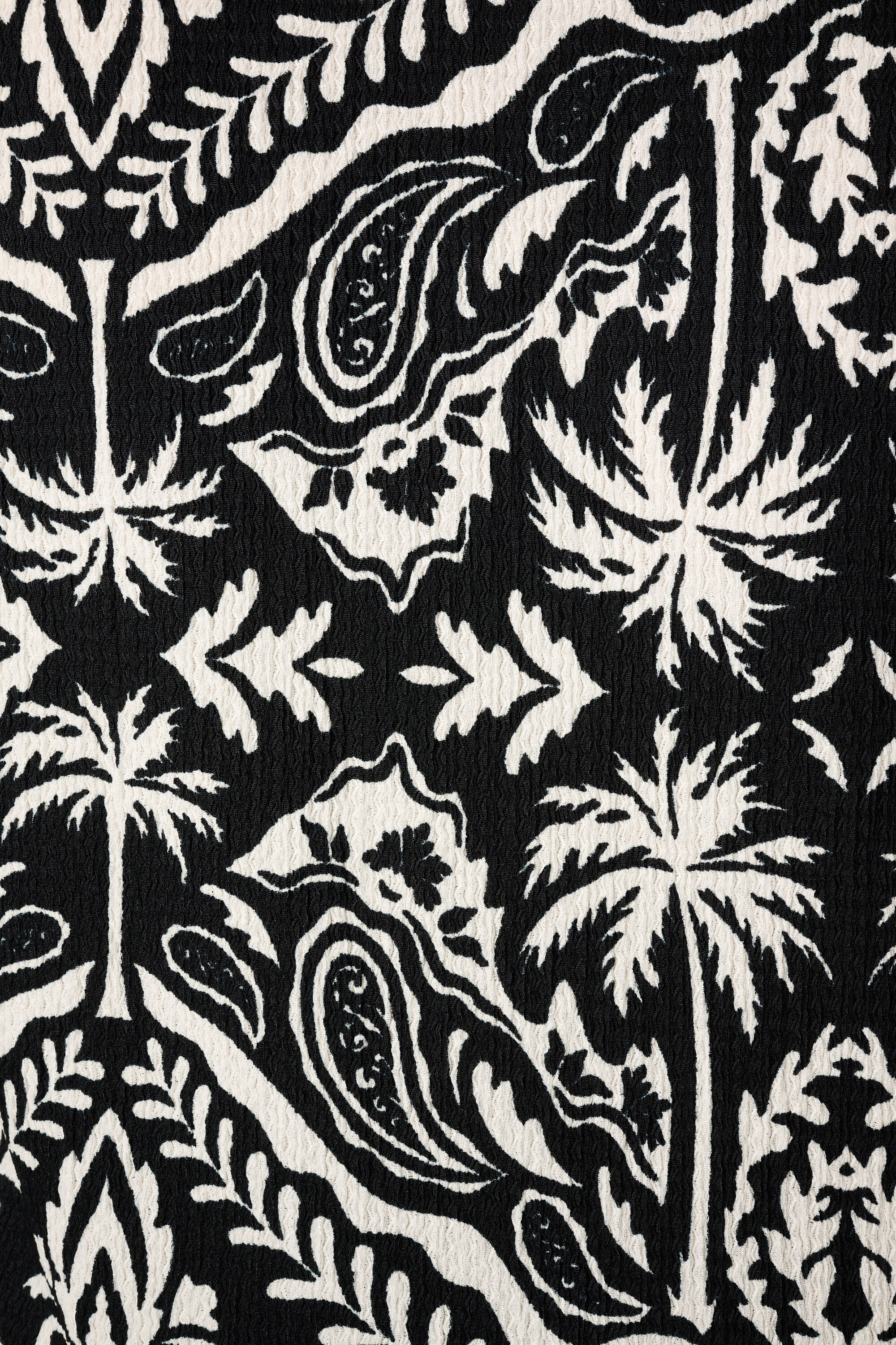 Top con estampado delicado image number 6