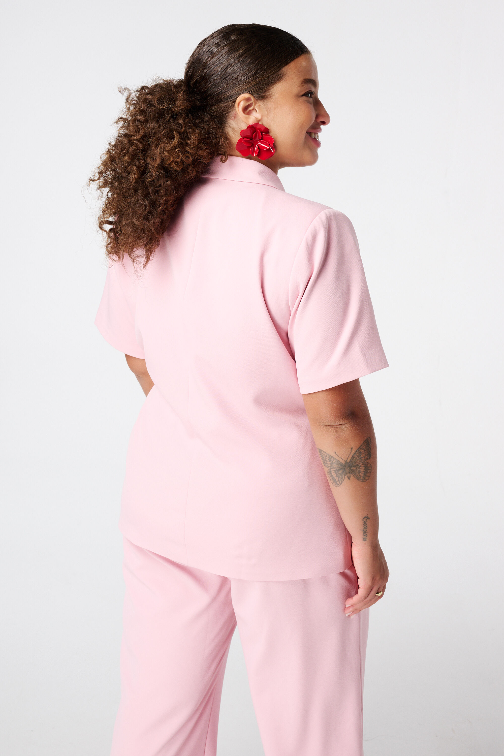 Blazer de solapa y manga corta image number 3