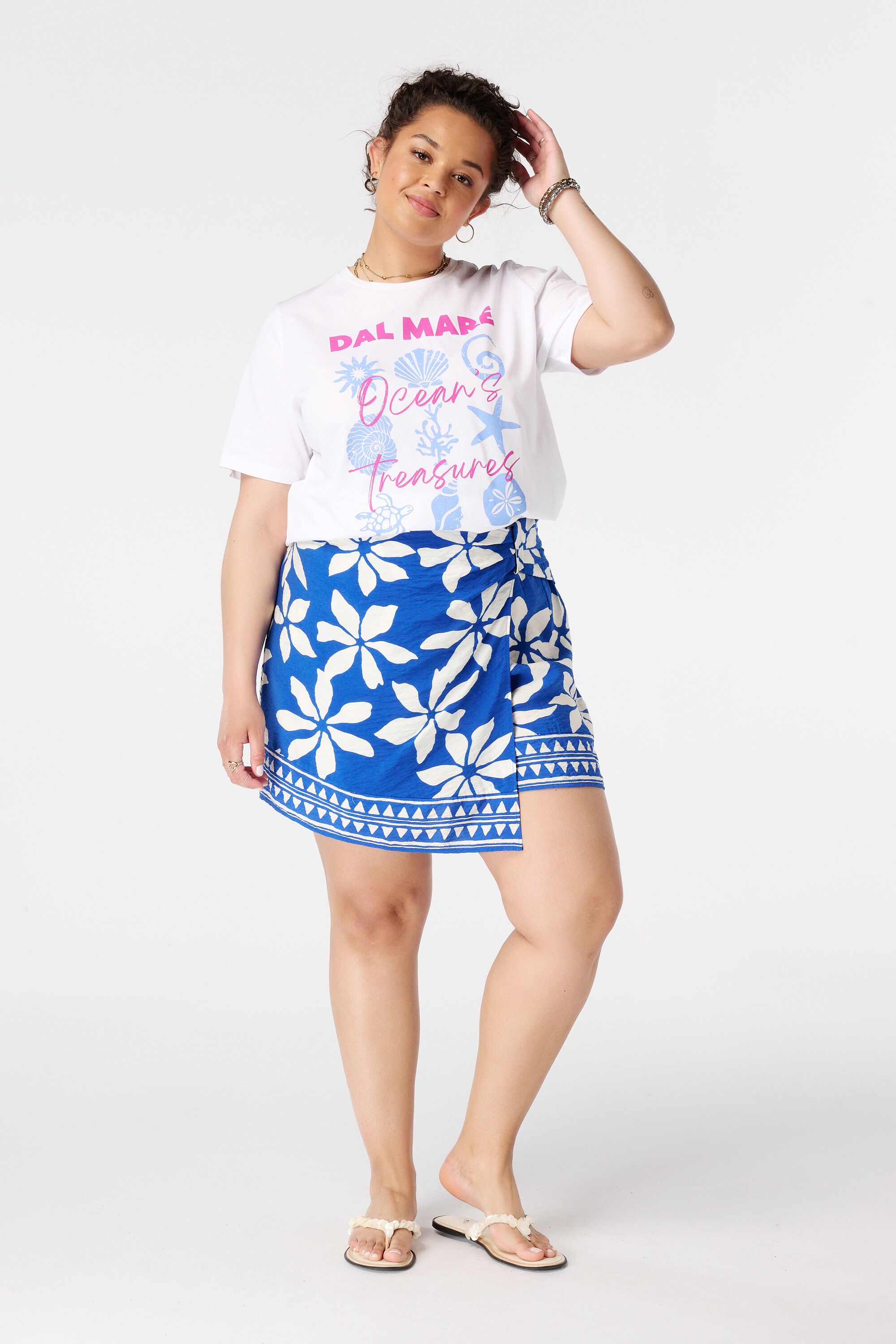 Camiseta con estampado image number 5