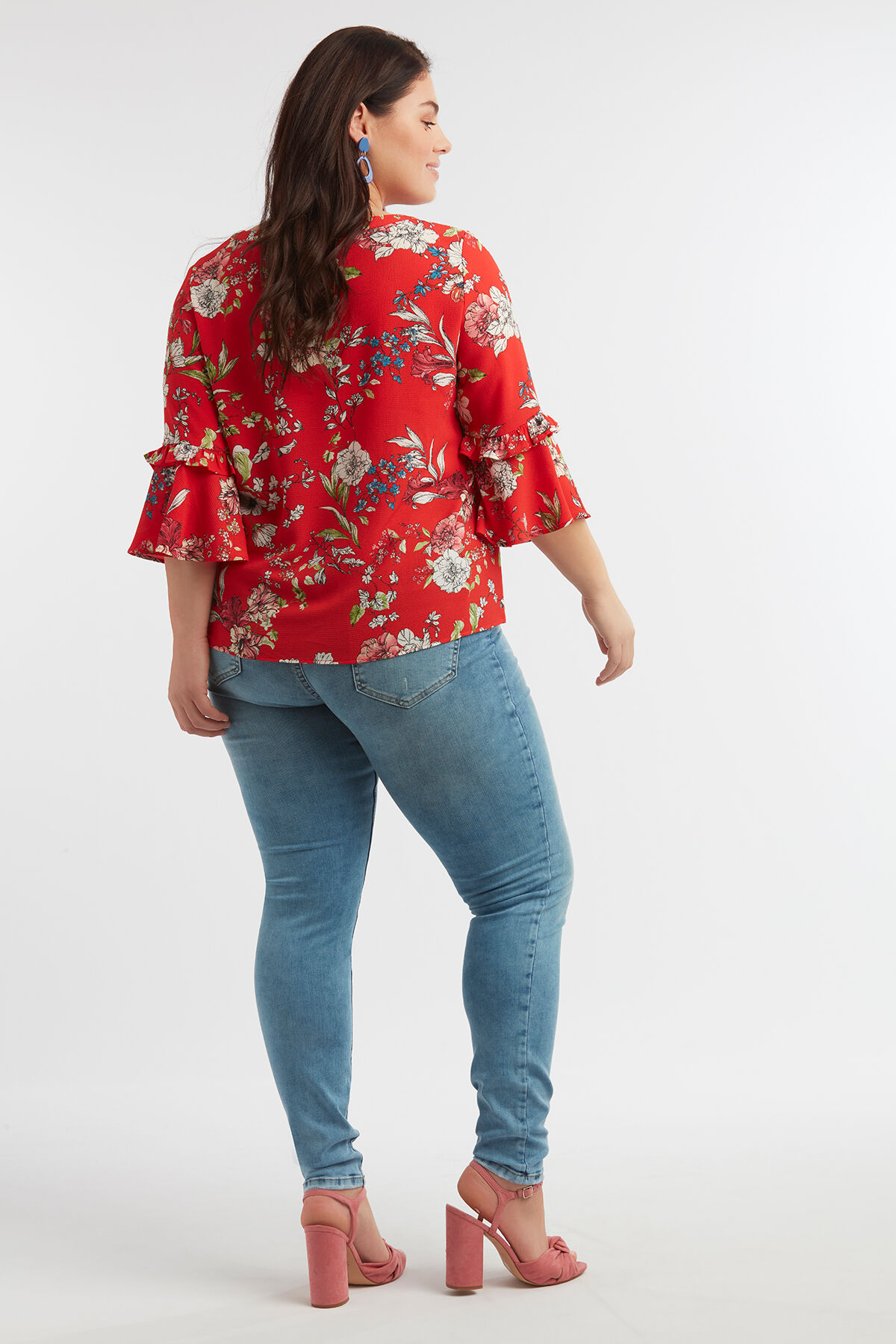 Blusa con estampado floral image number 4