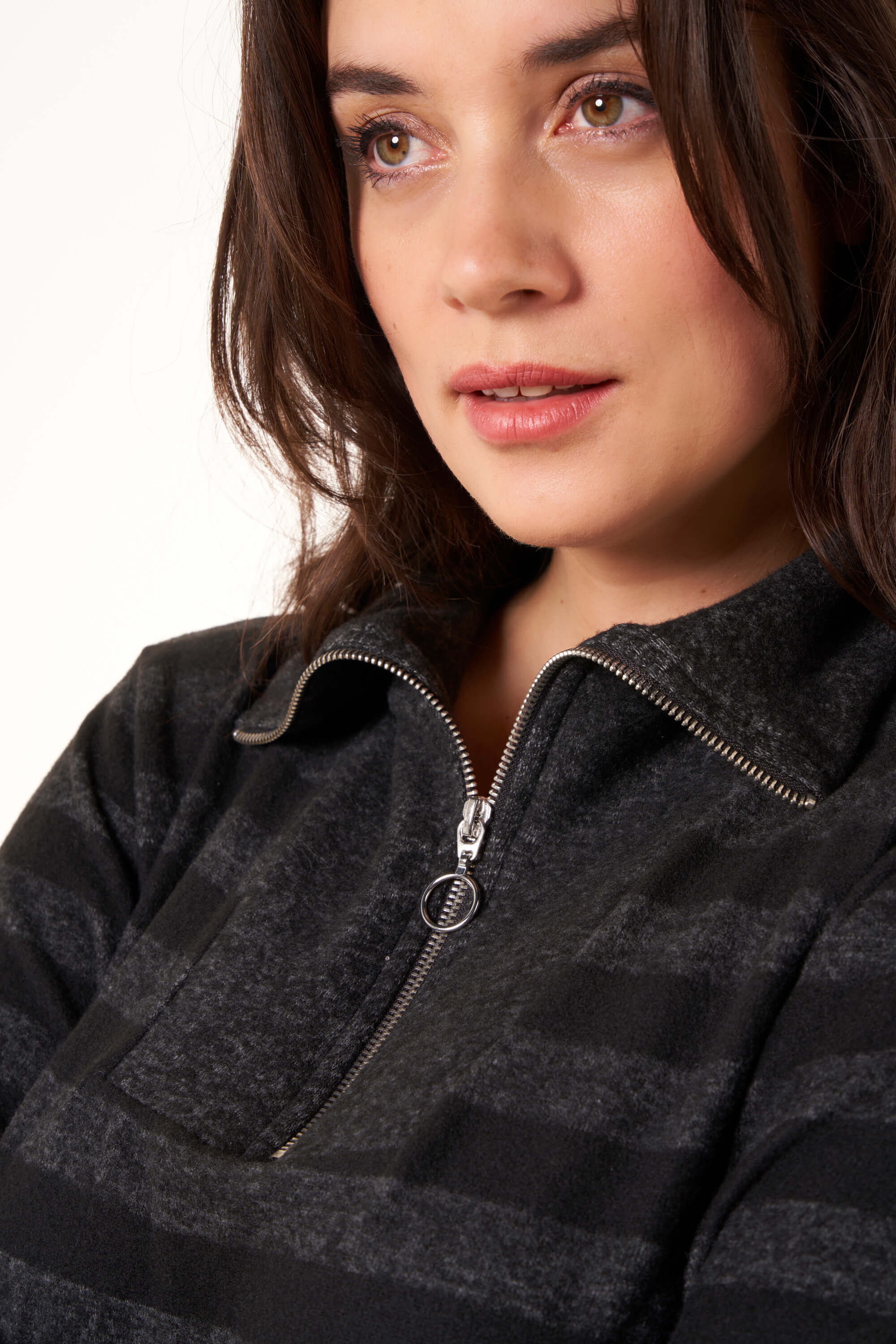 Vestido con cremallera image number 3