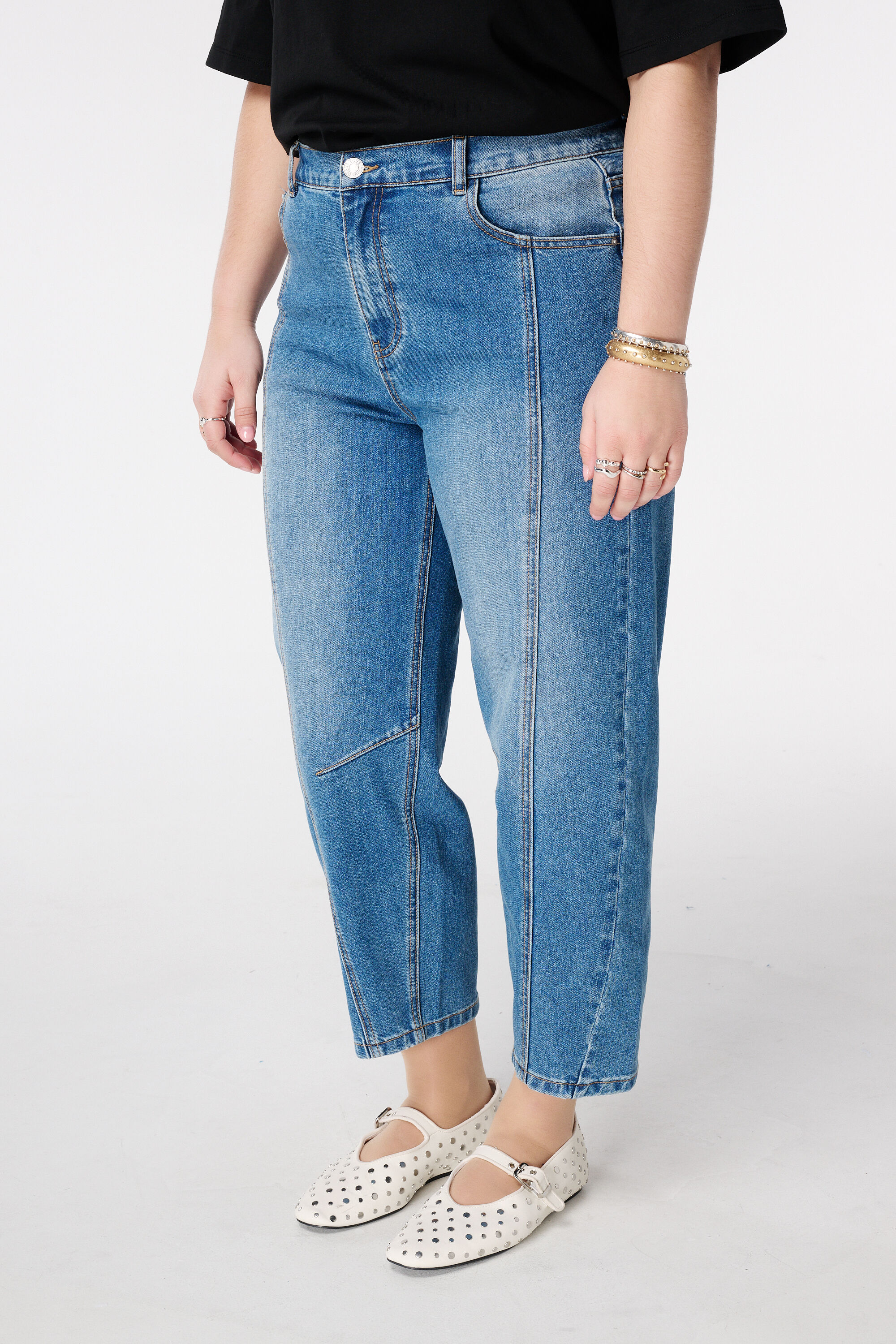 Vaquero balloon con costuras decorativas image number 5