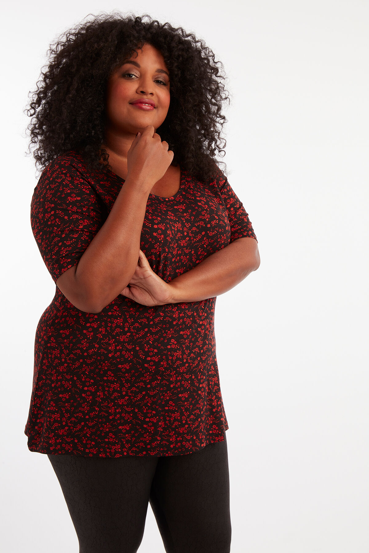 Top con detalle en la espalda image number 4