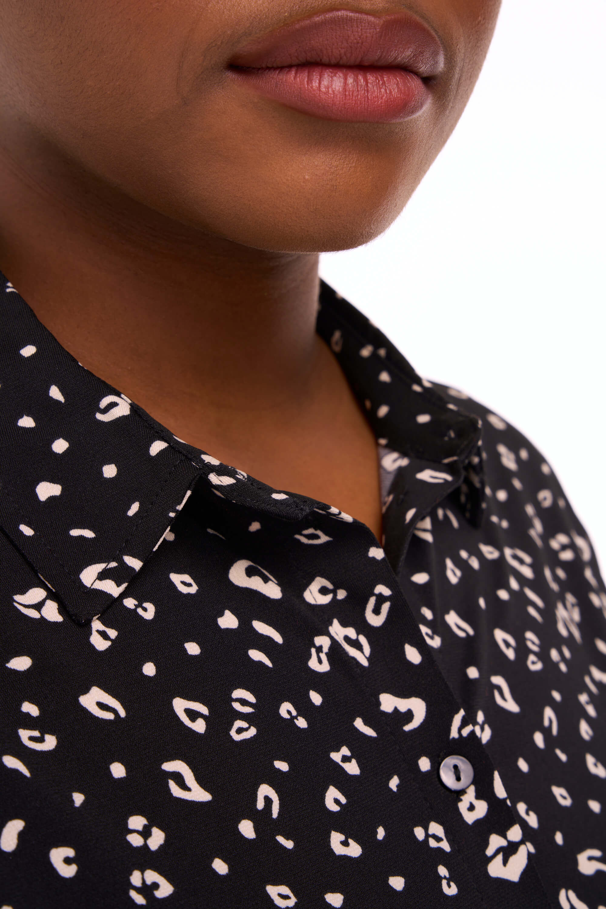 Blusa con estampado image number 4