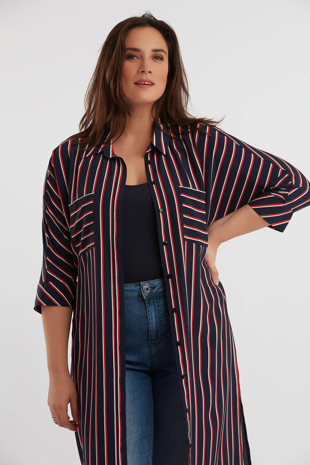 Vestido tipo camisa a rayas image number 6