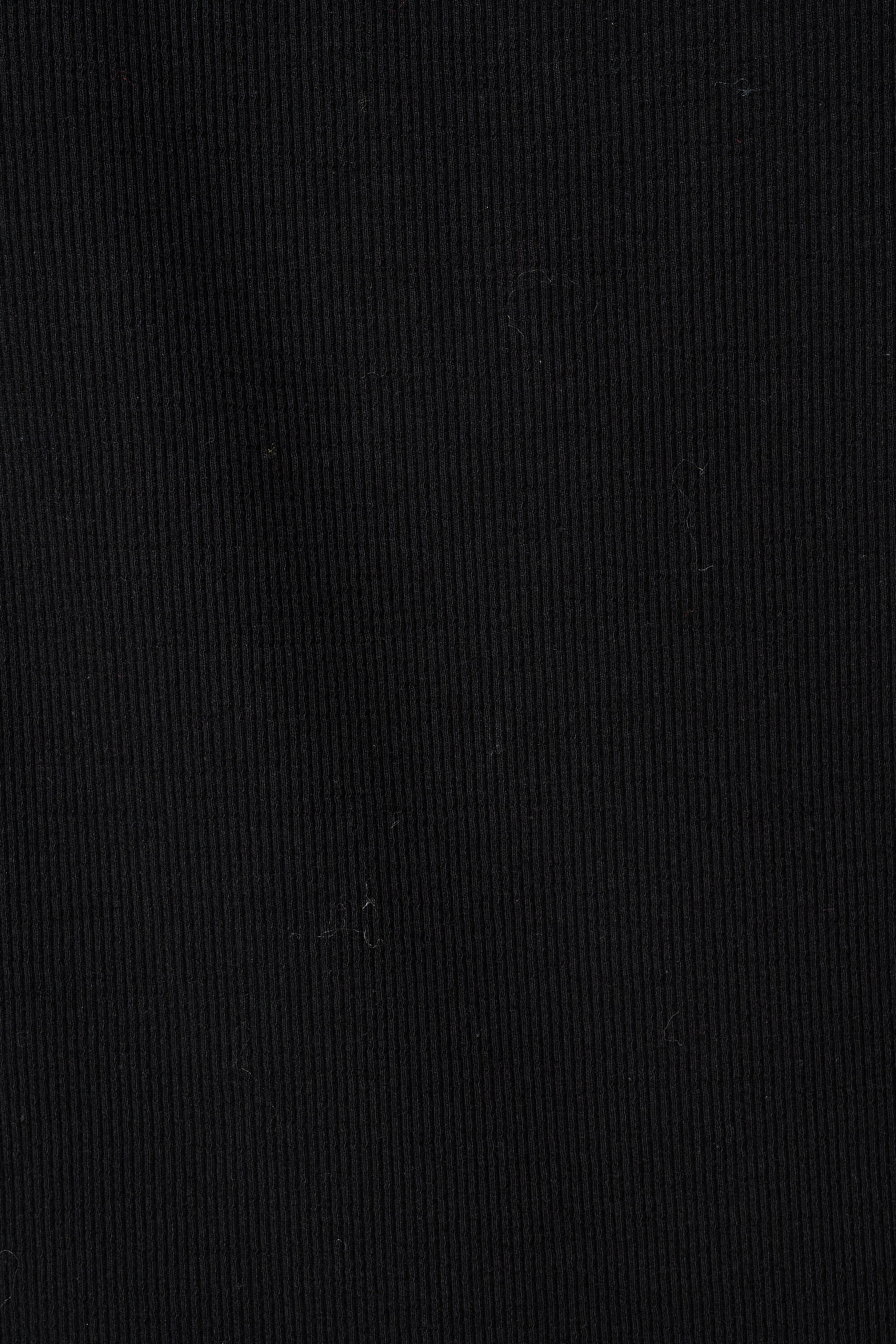 Top de canal&eacute; con escote en V image number 6