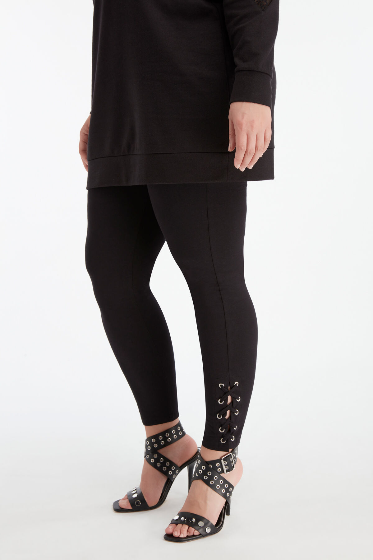 Leggings con cord&oacute;n image number 4