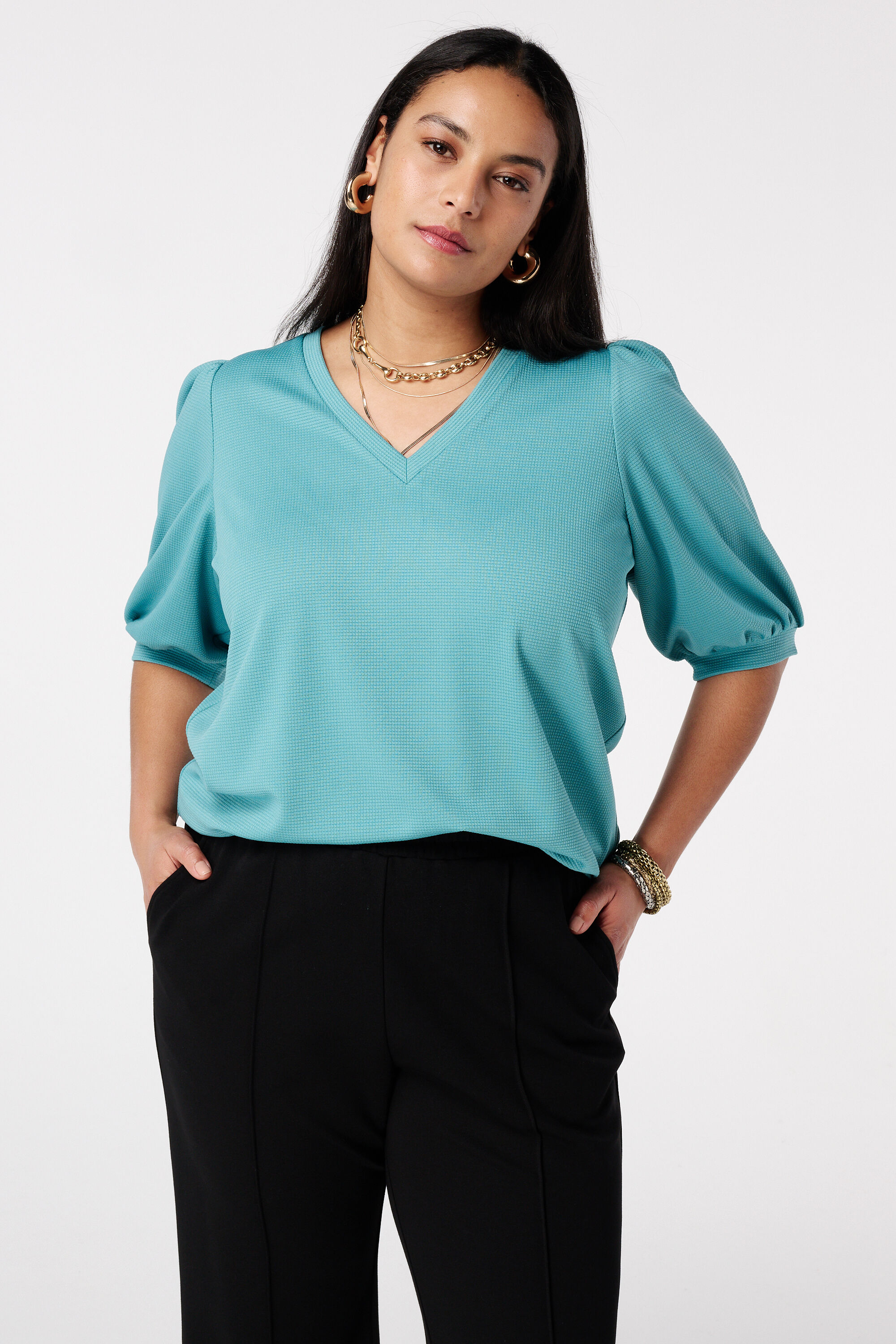 Top con mangas abullonadas image number 0