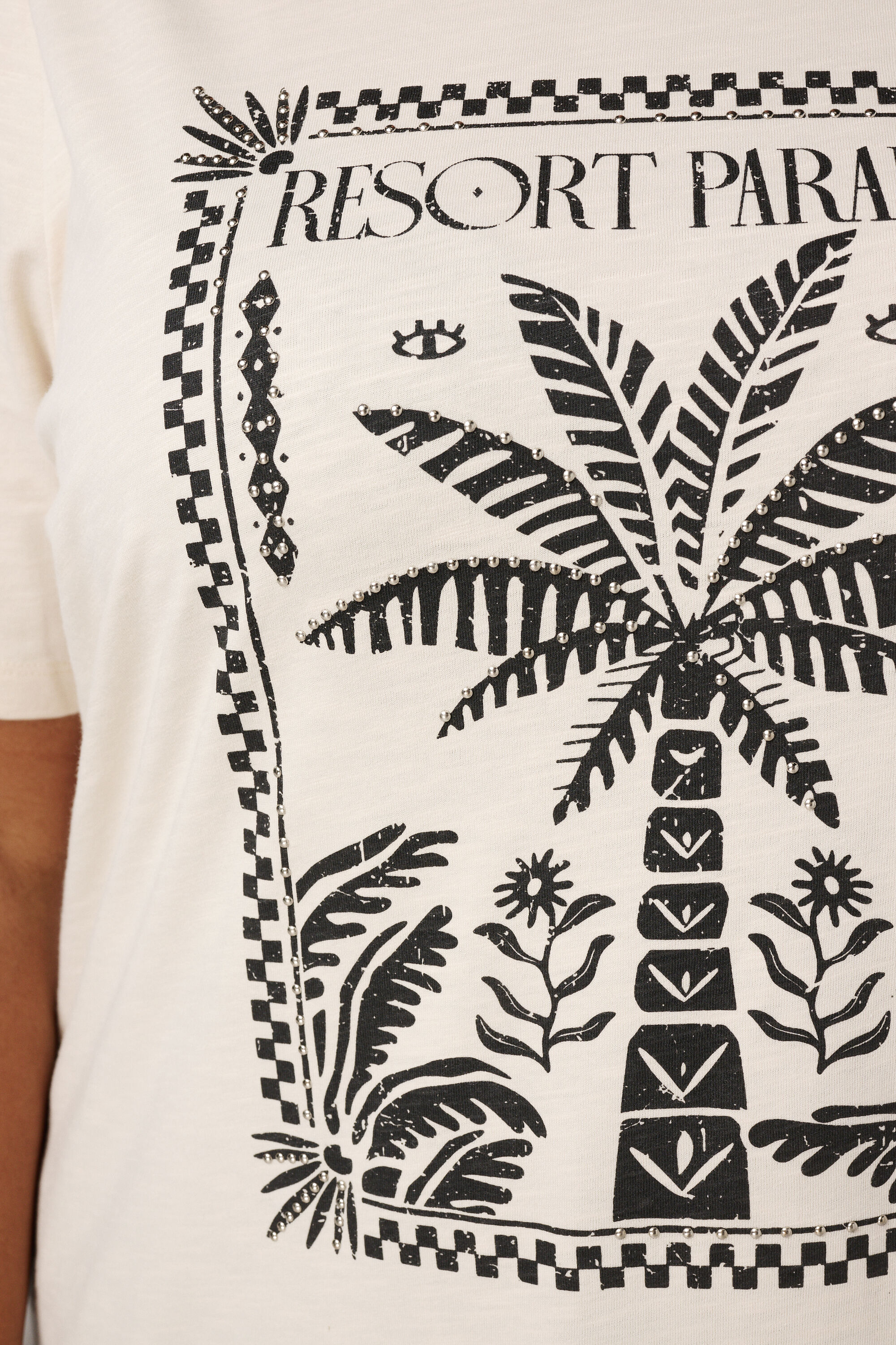 Camiseta con estampado image number 6