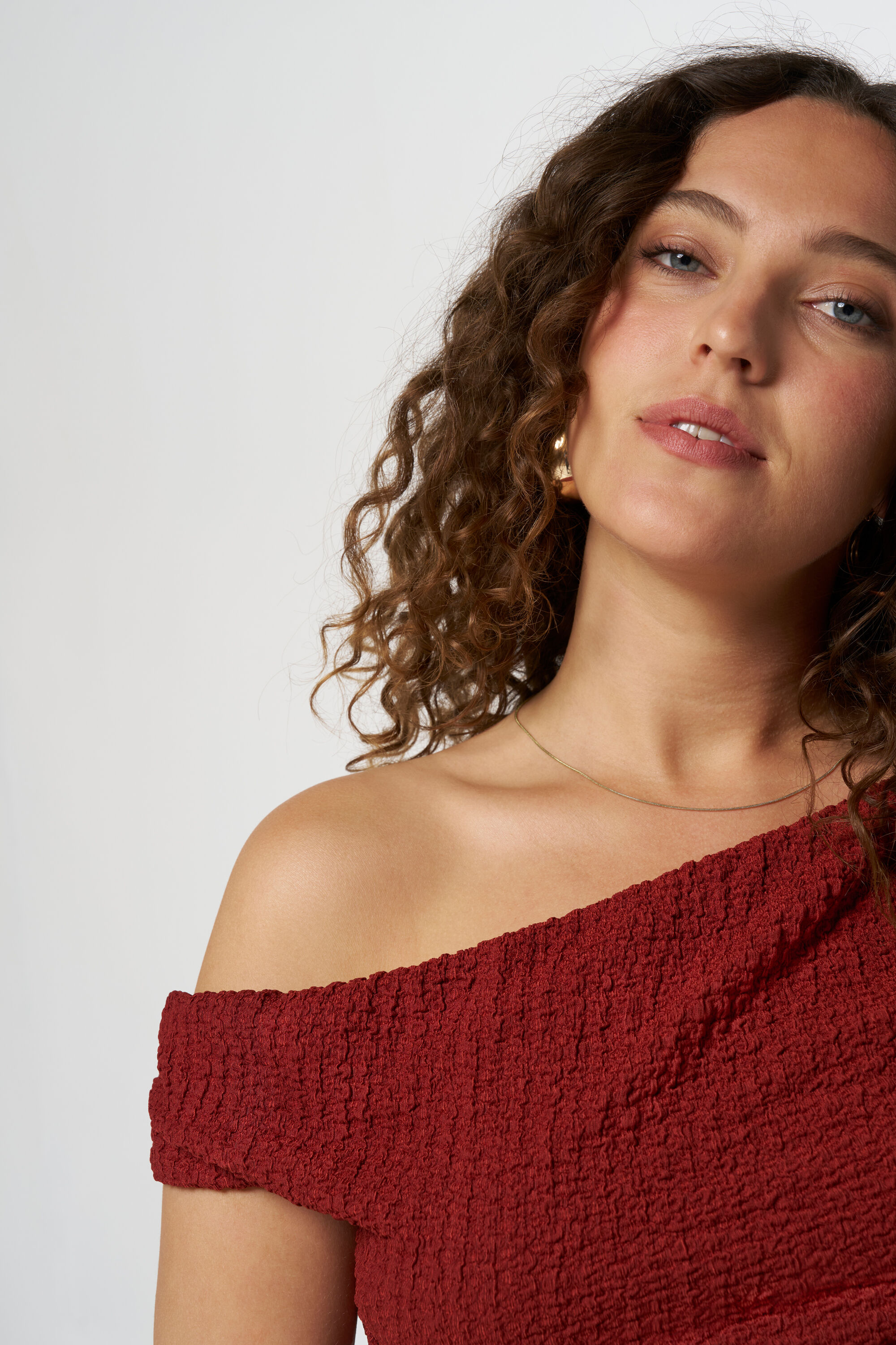 Top sin hombros image number 4