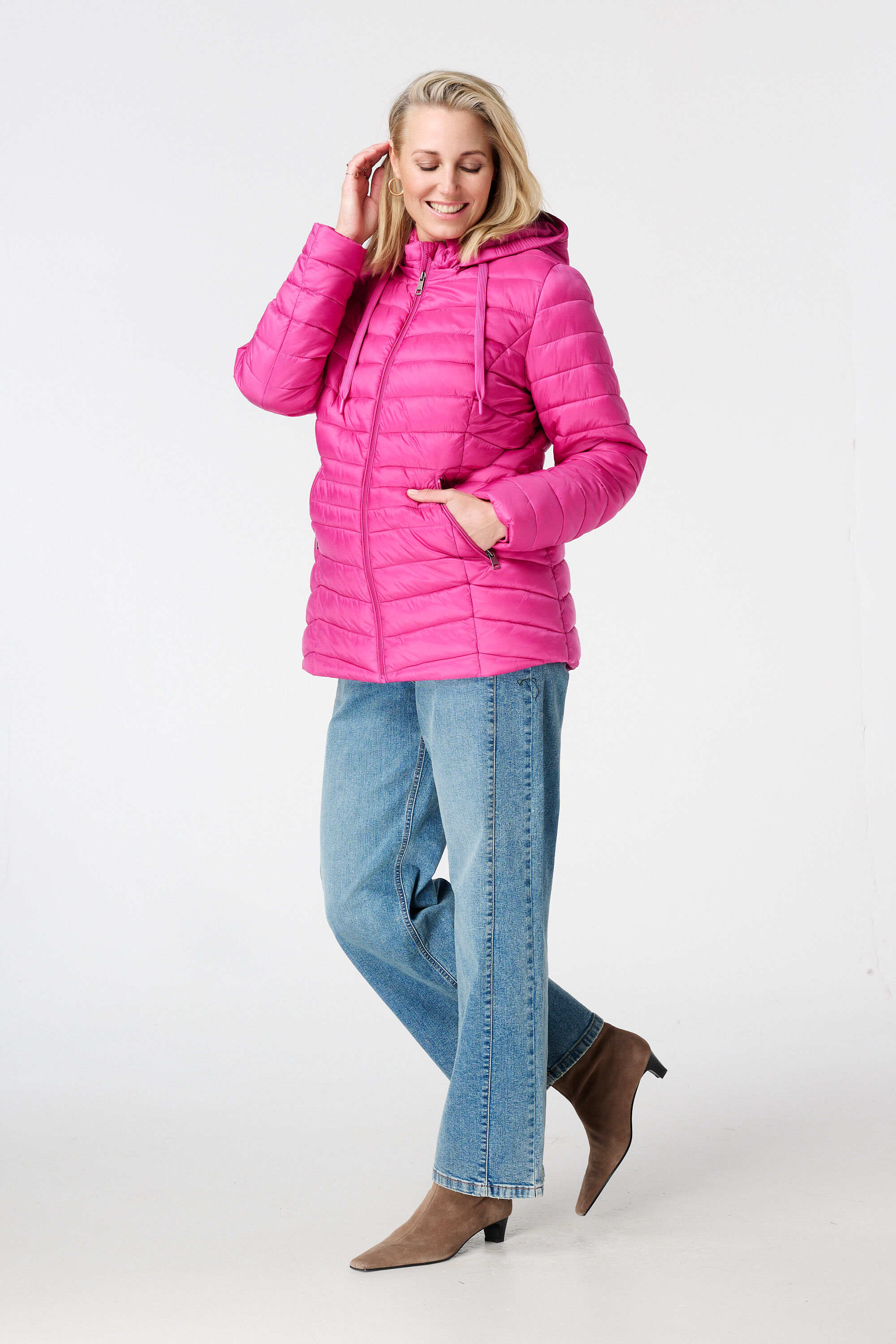 Chaqueta ligeramente acolchada image number 5