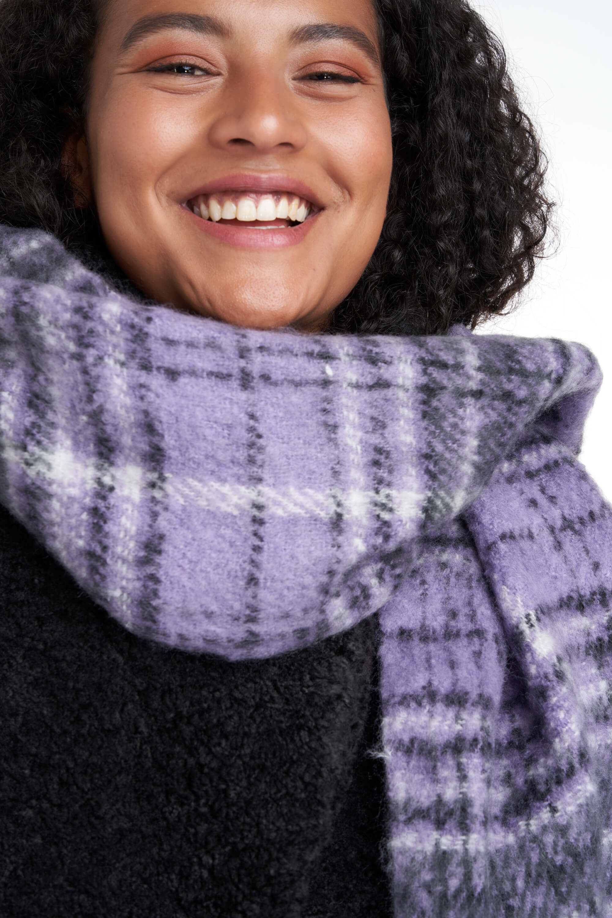 Bufanda de cuadros image number 2