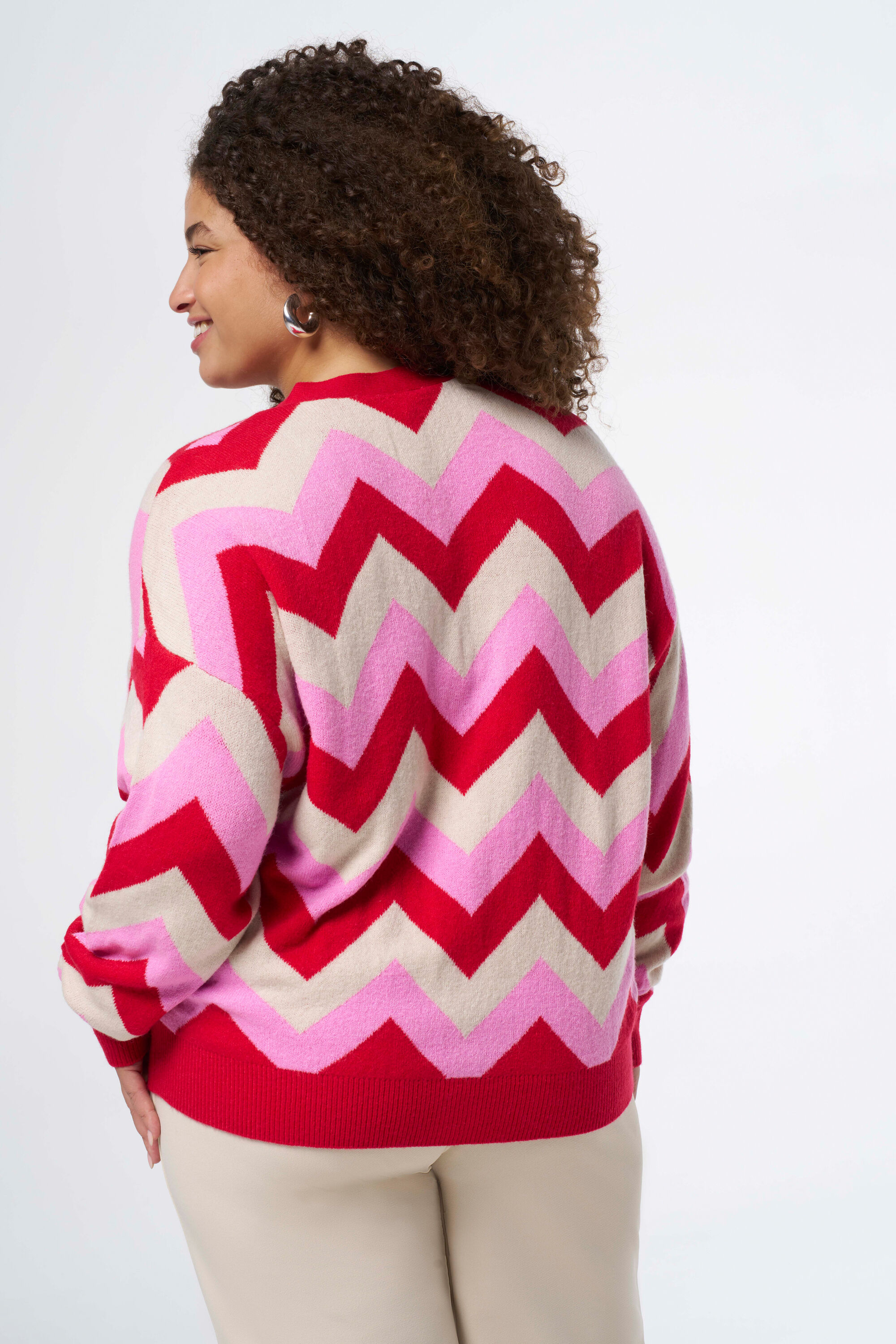 C&aacute;rdigan de punto con botones image number 3