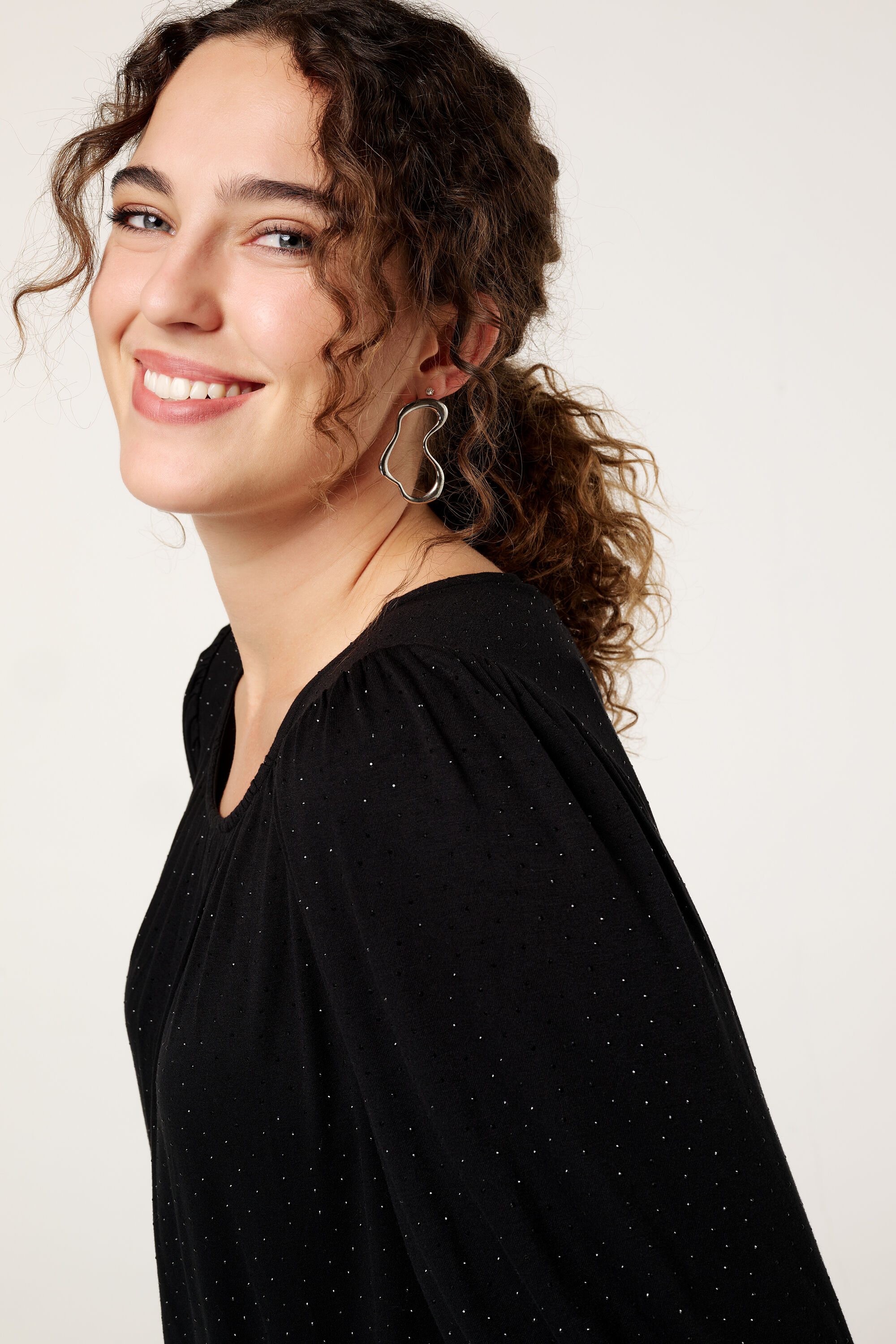 Top con brillantes image number 4