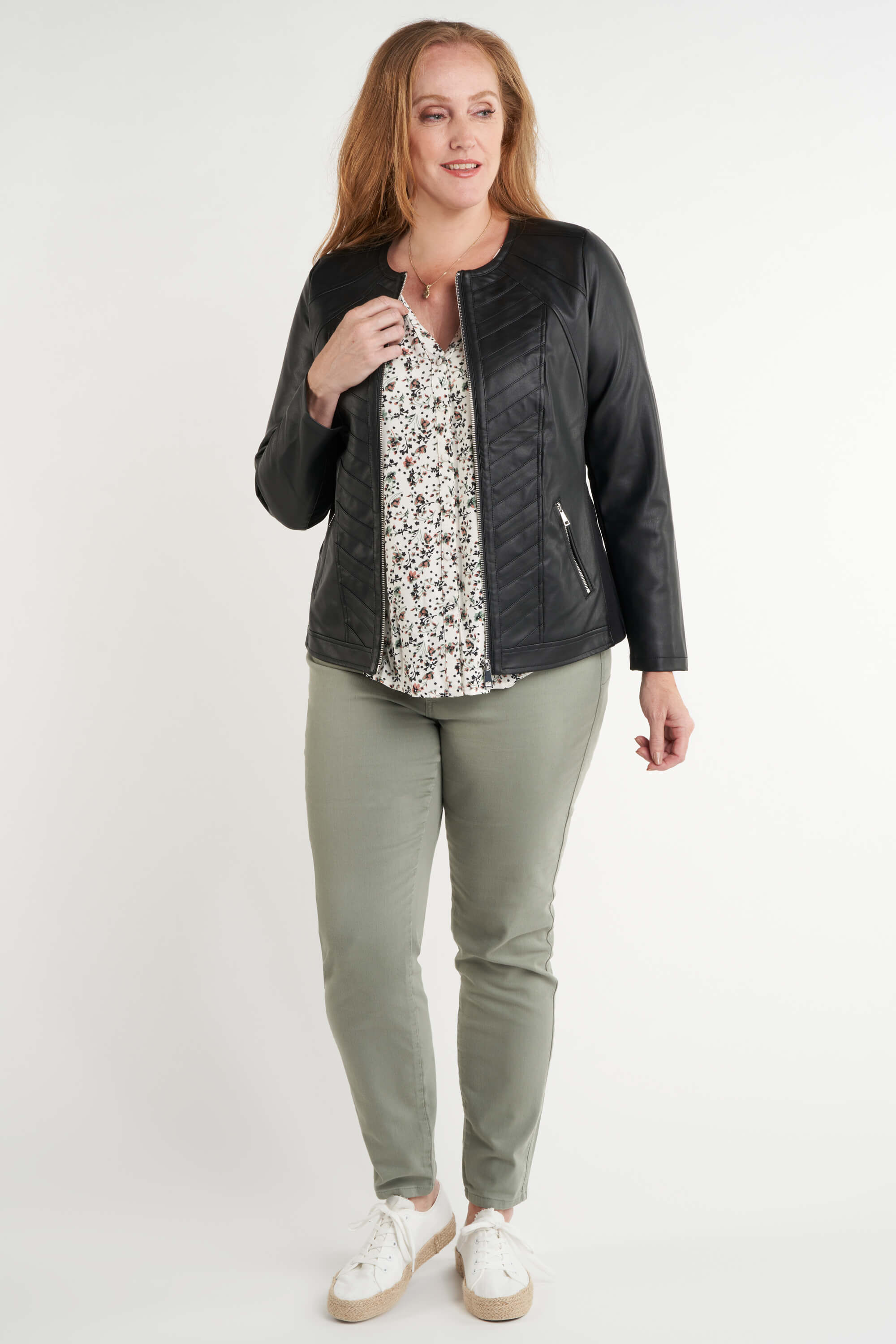 Cazadora biker de cuero sint&eacute;tico image number 3