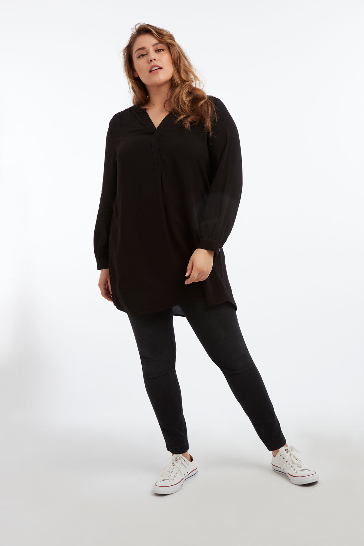 Blusa tipo t&uacute;nica image number 5