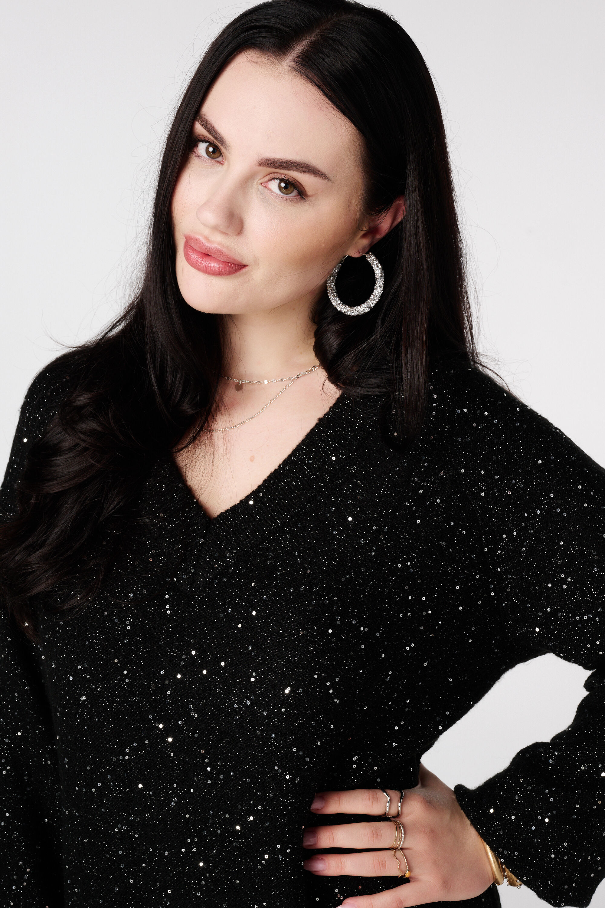 T&uacute;nica de punto con brillo y lentejuelas image number 4