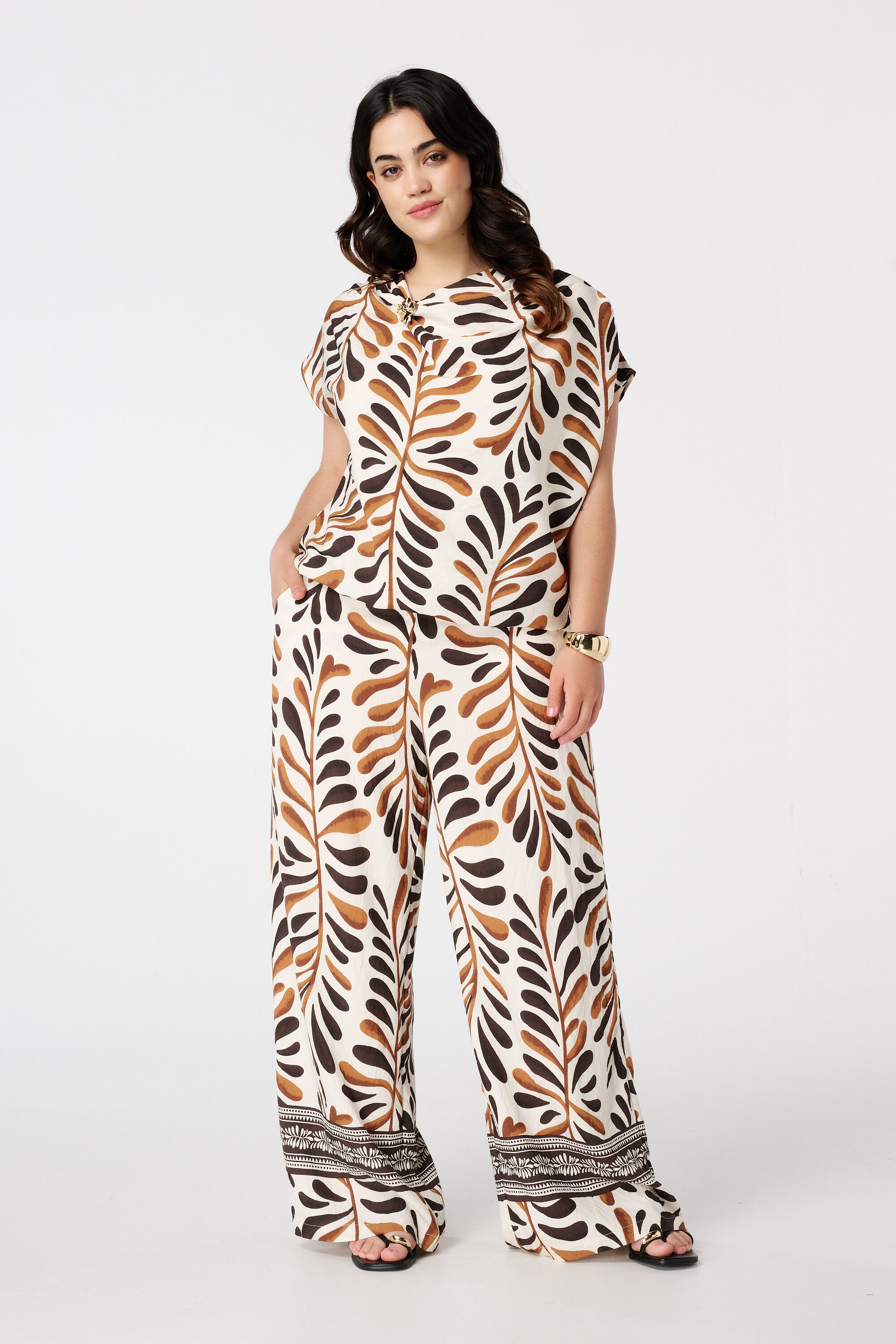 Blusa con estampado image number 5