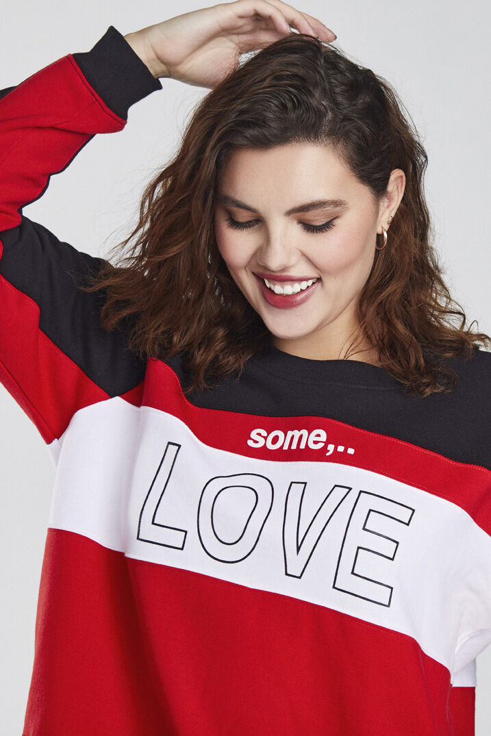 Jersey con texto estampado image number 3